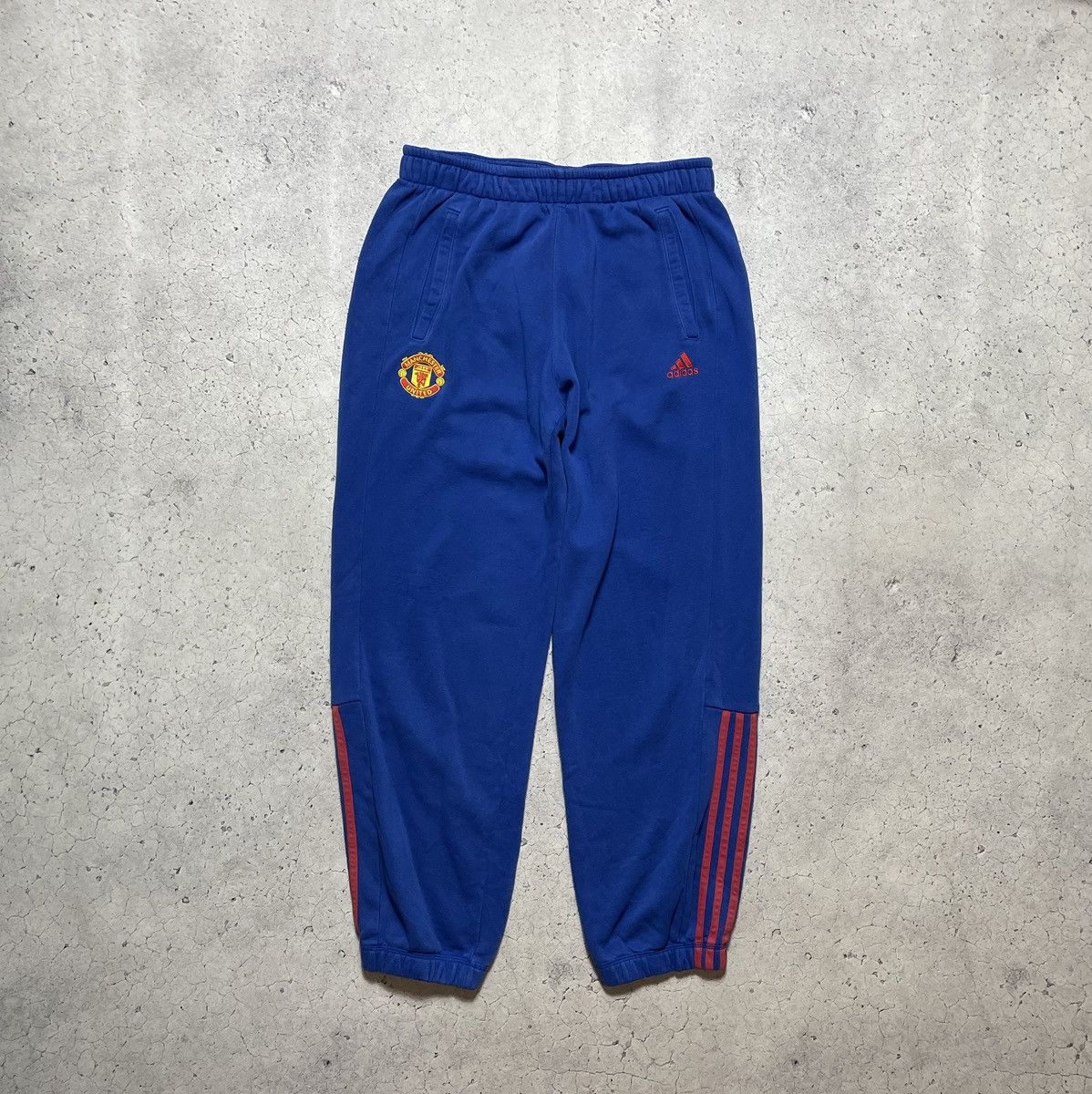 Adidas Vintage Adidas FC Manchester United Blokecore Y2K Pants Size US 34 / EU 50 - 1 Thumbnail