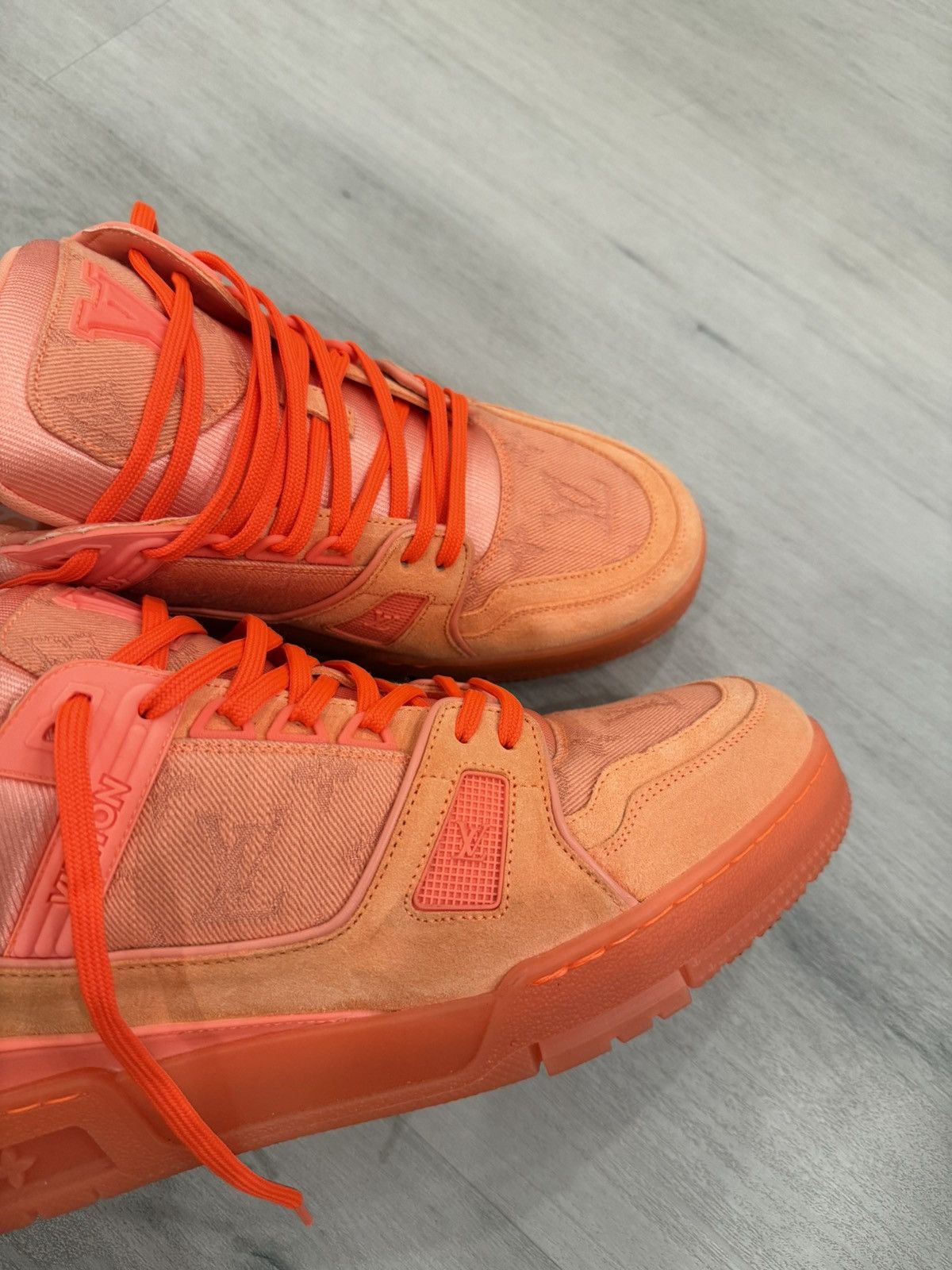 Louis Vuitton Louis Vuitton Trainer Size LV9 Size US 10 / EU 43 - 3 Thumbnail