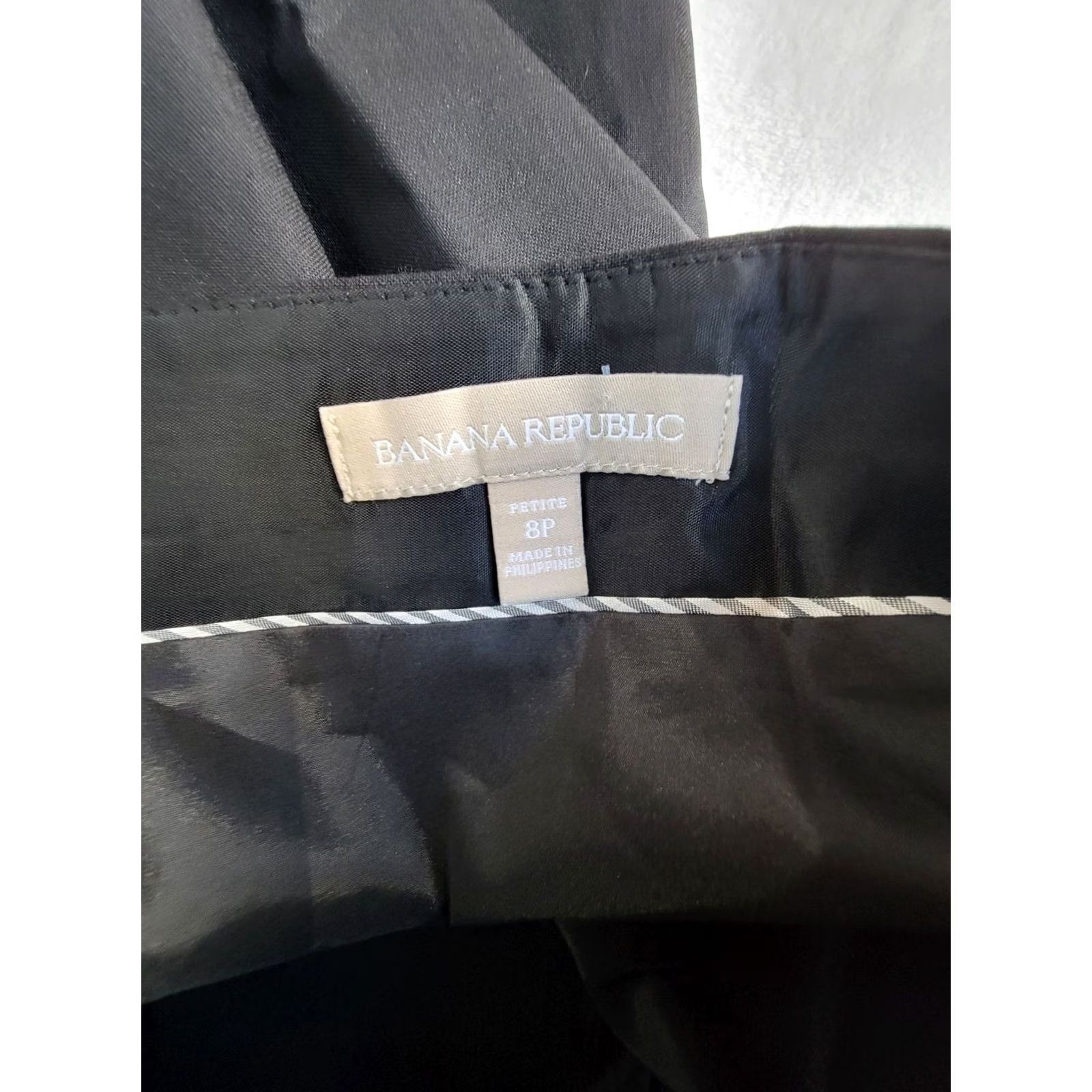 Banana Republic Banana Republic Petite Women Black Wool Blend Pencil Skirt Size 8P Stretch Lined Size 30" / US 8 / IT 44 - 3 Thumbnail