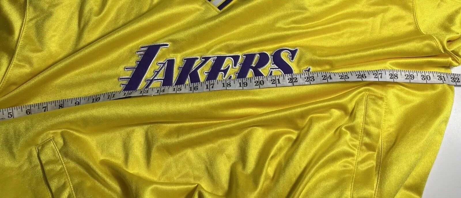 NBA × Starter × Vintage Starter Vtg Los Angeles Lakers Jacket NBA Authentics Sz 2XL Size US XXL / EU 58 / 5 - 14 Thumbnail