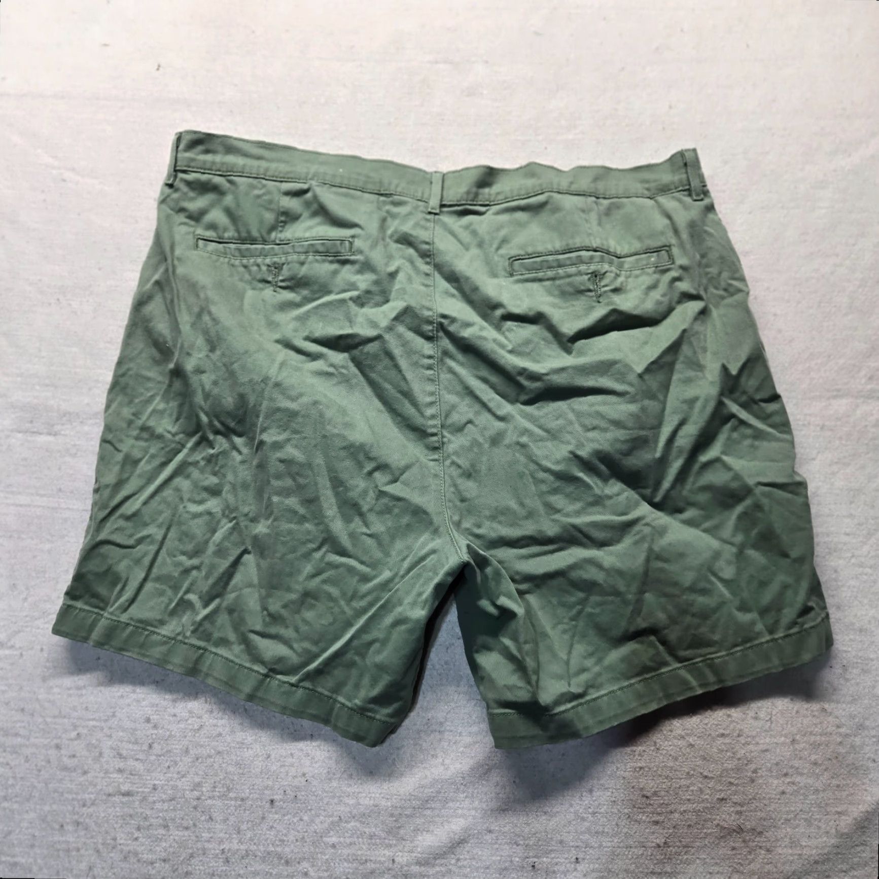 Vintage Saddlebred Mens Chino Shorts Flat Front Green 42 Casual Pockets Zipper Fly Cotton Size US 42 / EU 58 - 7 Thumbnail
