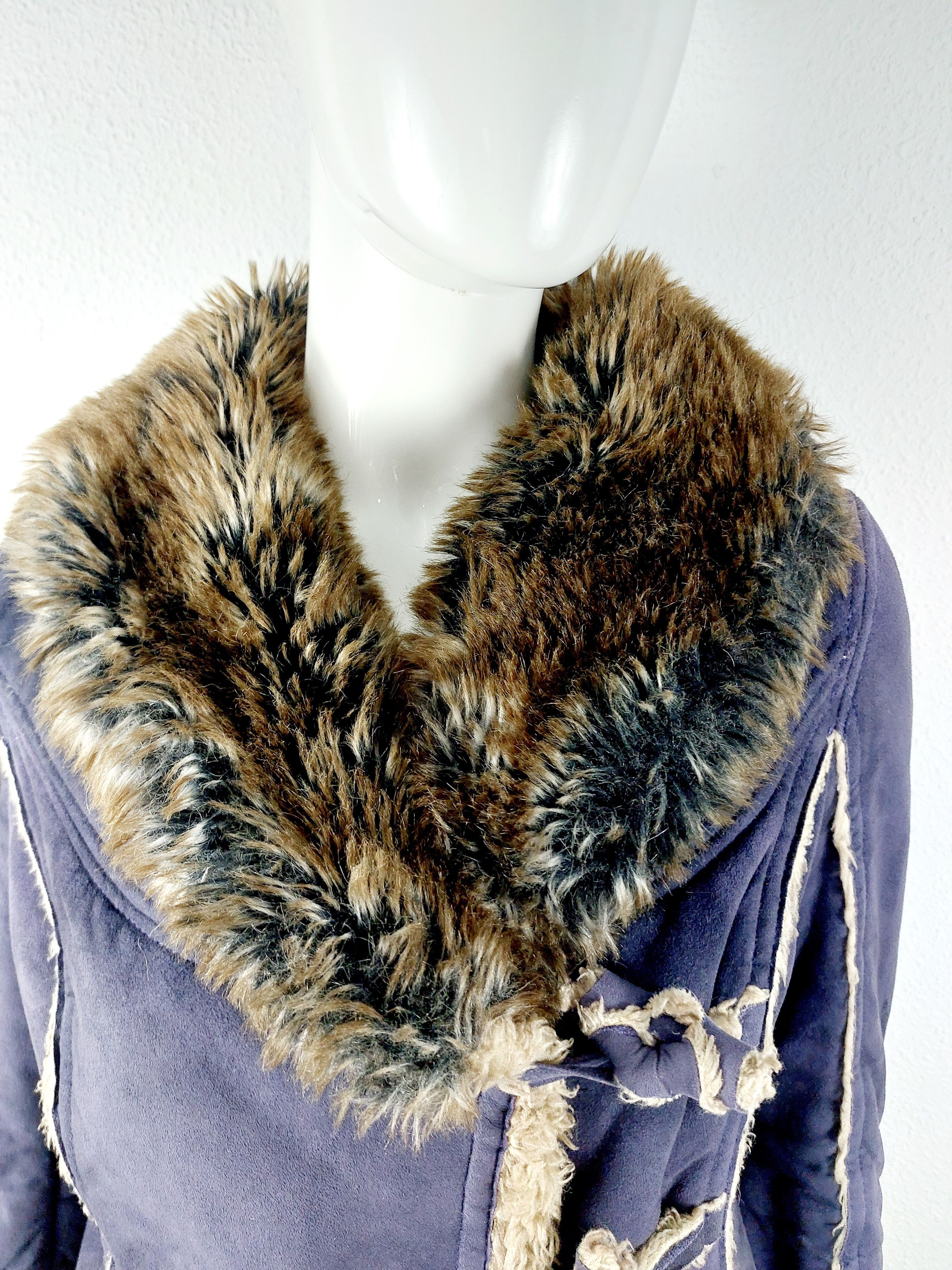 Miss Sixty Miss Sixty Faux Fur Suede Blue Navy Cropped Jacket Coat Size S / US 4 / IT 40 - 4 Thumbnail