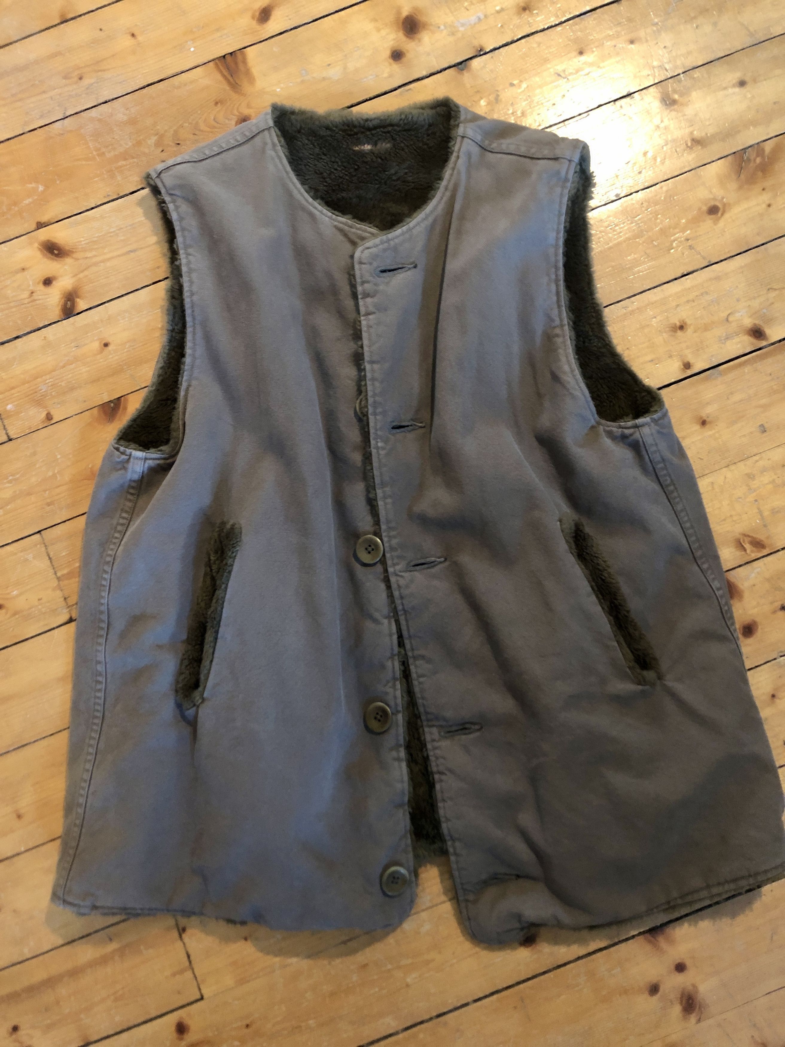 Kapital Kapital reversible sherpa vest, size L-XL Size US L / EU 52-54 / 3 - 9 Thumbnail