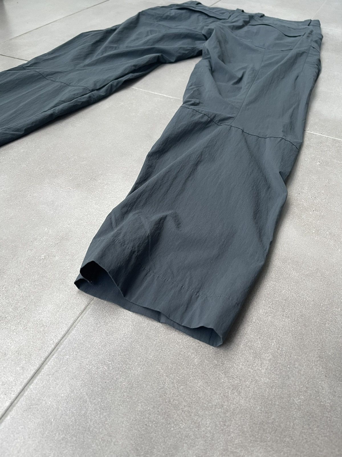 Arc'teryx Arc'Teryx Technical Grey Swamp Cargo Track Pants Size US 32 / EU 48 - 16 Thumbnail
