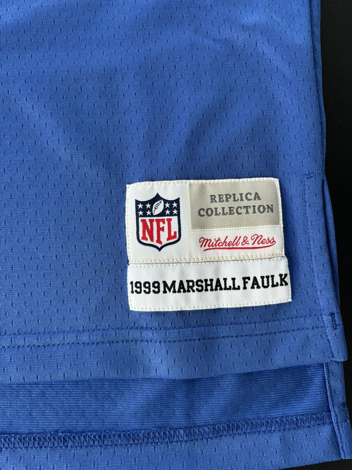 Mitchell & Ness Marshall Faulk Royal St. Louis Rams Gridiron Classics 1999 Size US XXS / EU 40 - 3 Thumbnail