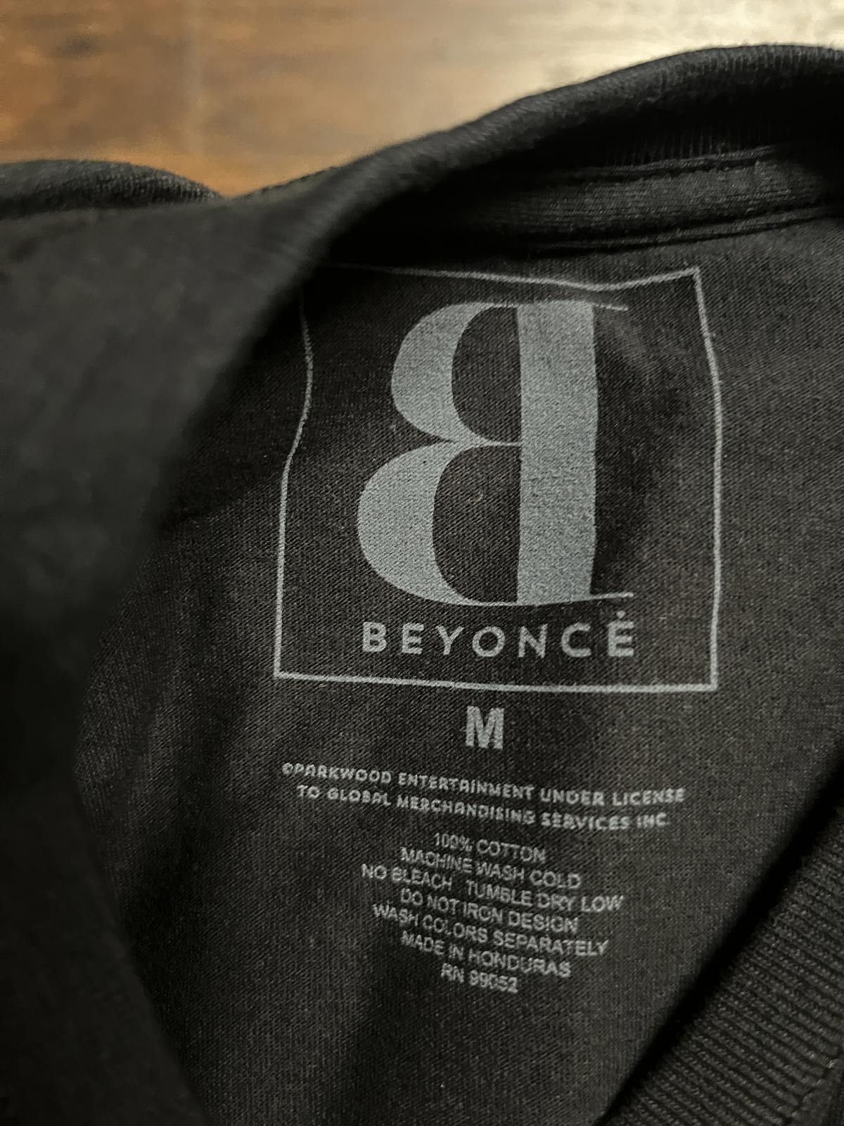 ワンピなど最旬ア！ Beyonce Beyonce Blow -M Blow T-shirt Beyonce - Tee Song ジャケット・アウター