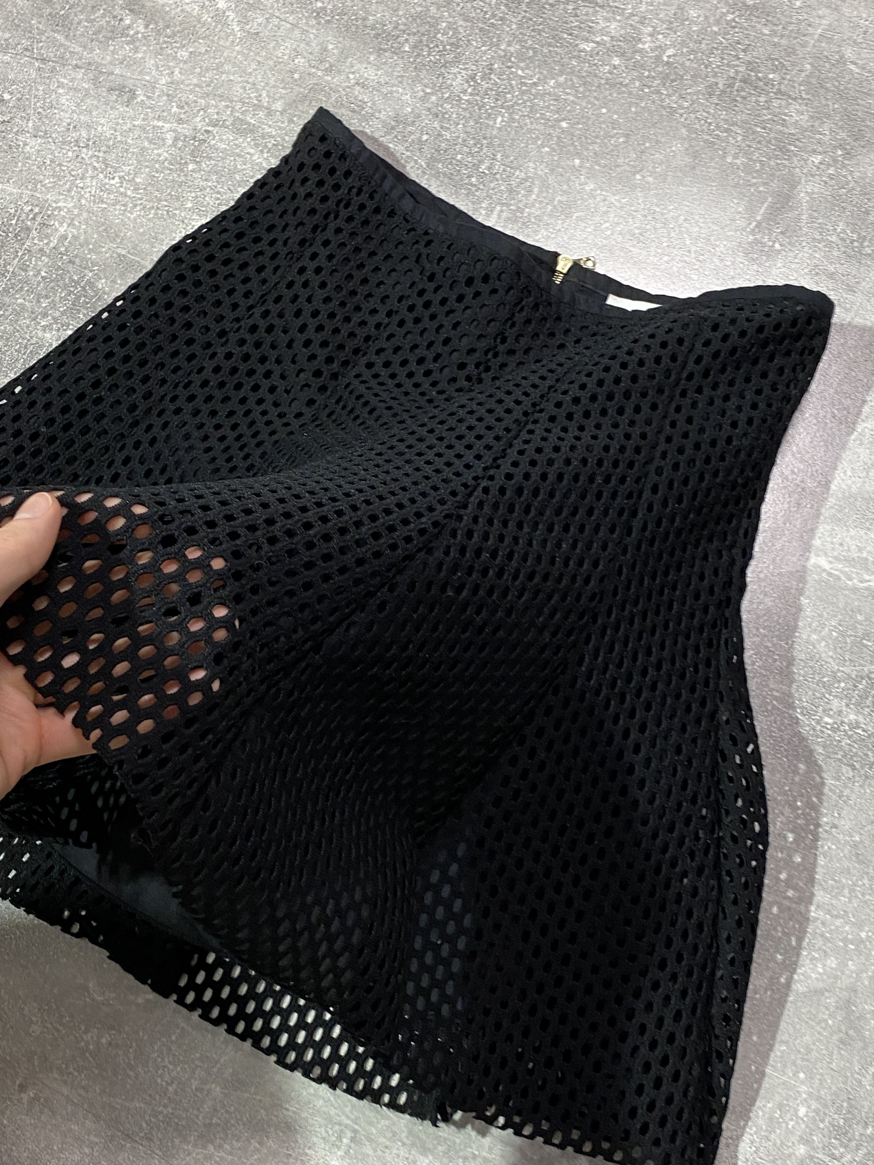 Sandro Sandro mesh mini black skirt Size 25" / US 0 / IT 36 - 1 Thumbnail