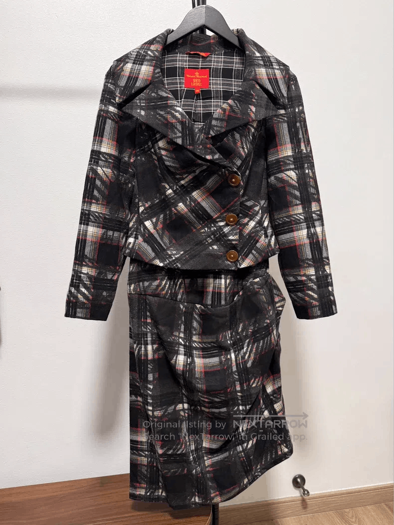 Vivienne Westwood Vivienne Westwood Rare Graffiti Witch Lapel Jacket, Asymme Size XS / US 0-2 / IT 36-38 - 1 Thumbnail
