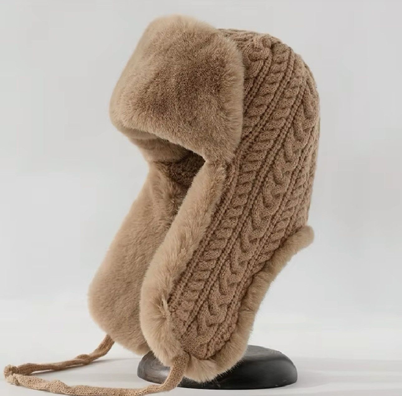 Other Outdoor Knitted Winter Unisex Warm Hat Ushanka Size ONE SIZE - 1 Thumbnail