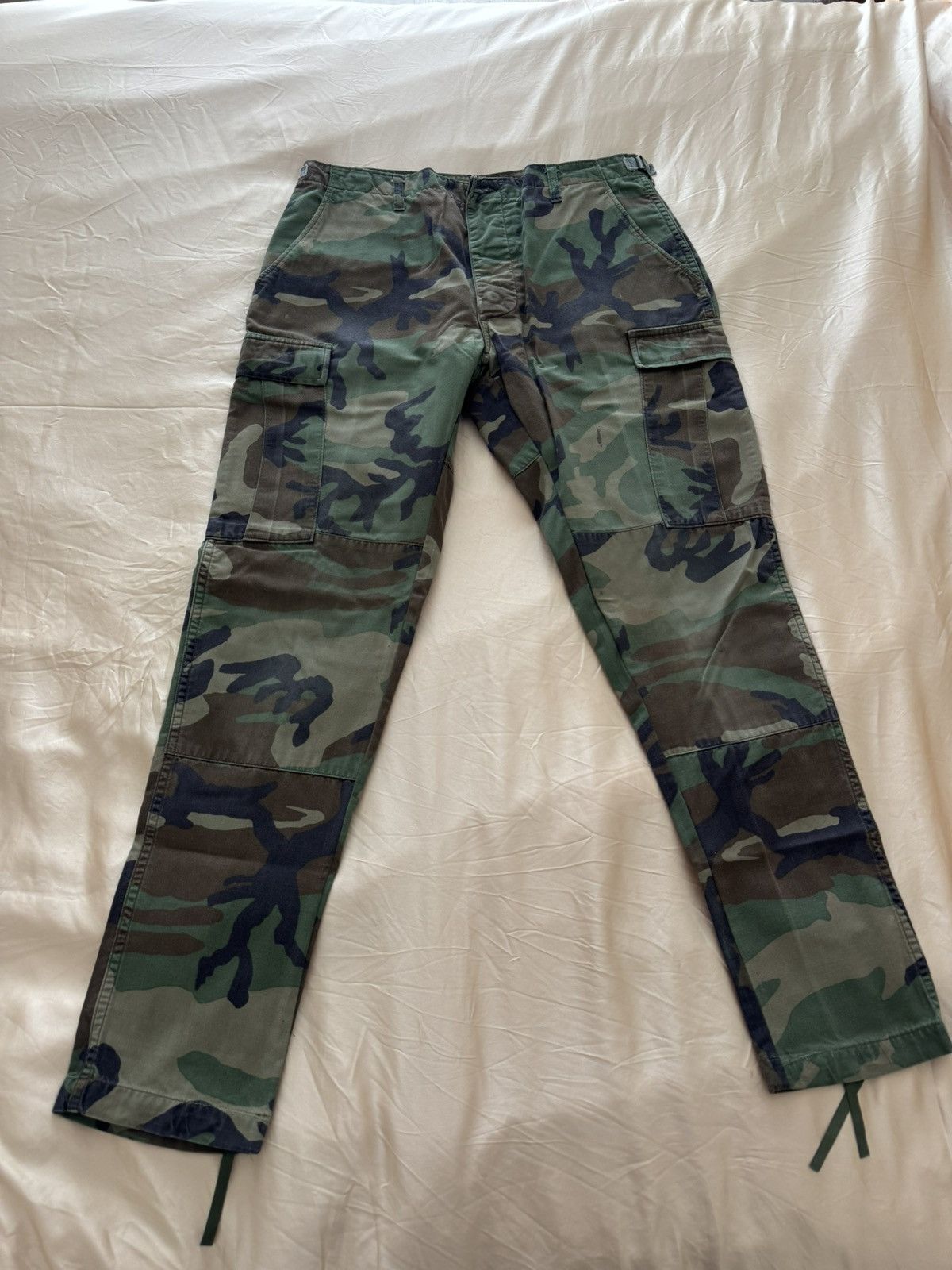 Vintage Camo Army Cargo Pocket Pants Sz M Size US 32 / EU 48 - 1 Thumbnail