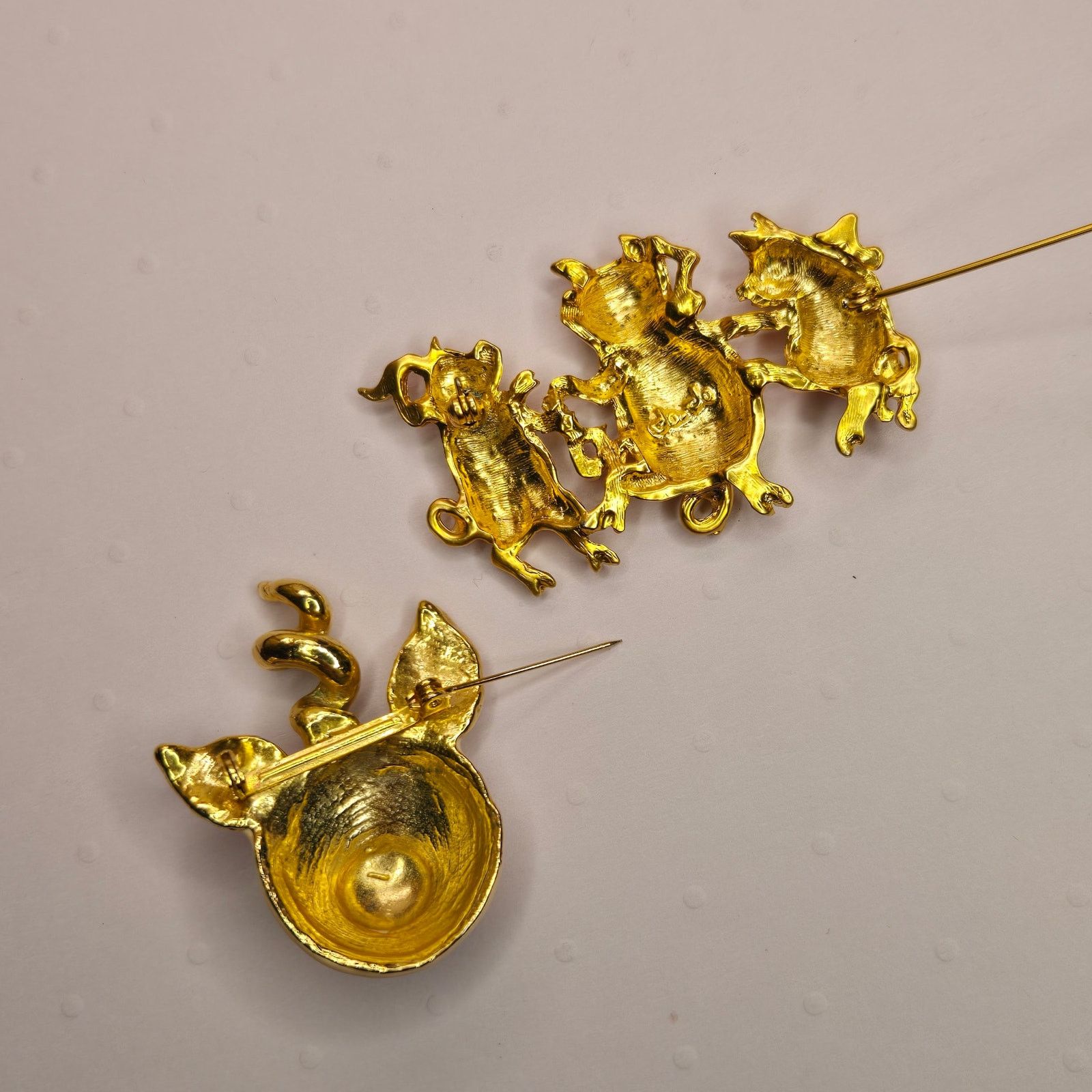 Vintage Vintage JJ Jonette & Unmarked Gold Tone Pig Brooch Whimsical Size ONE SIZE - 5 Thumbnail
