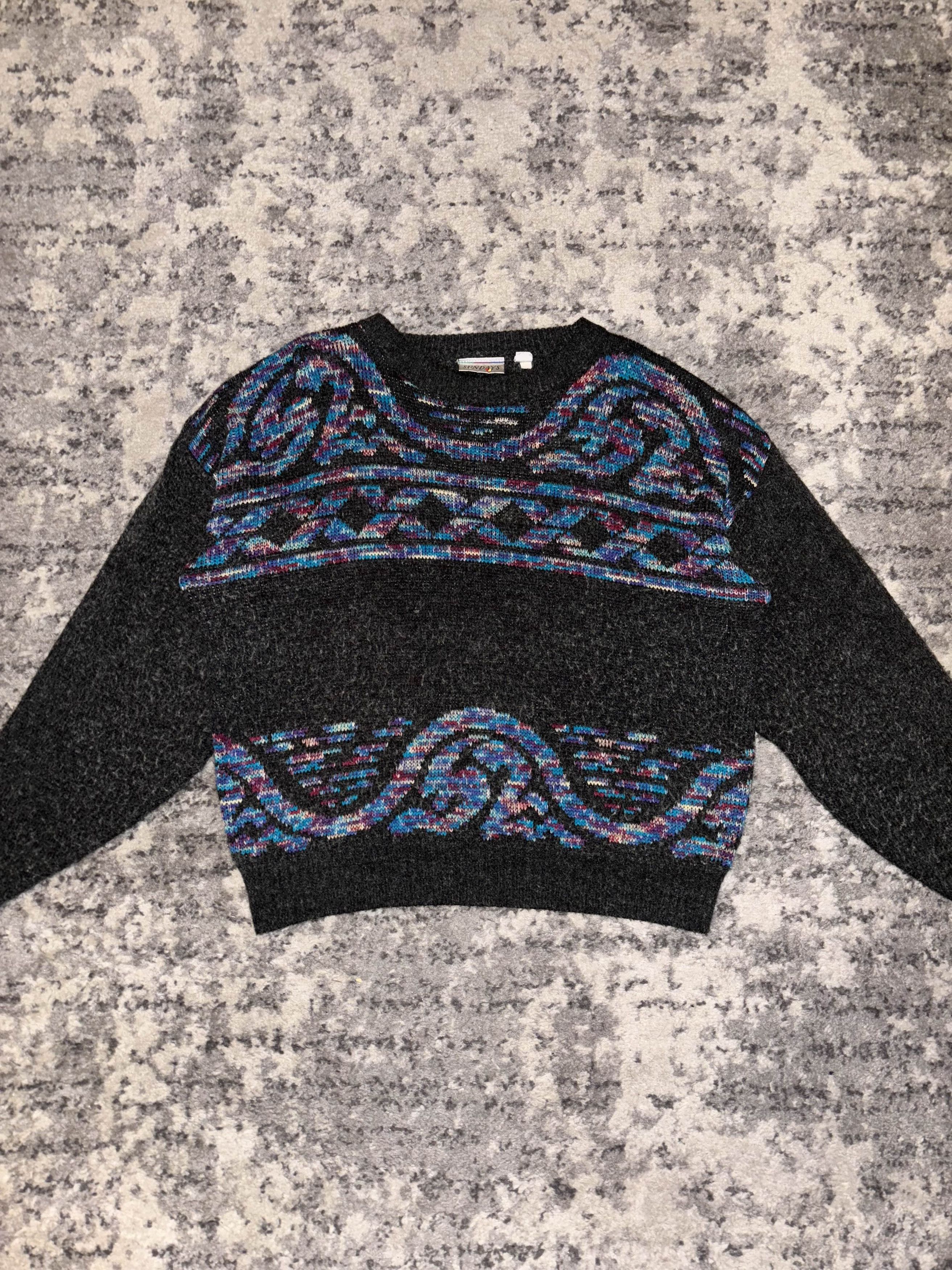 Vintage Vintage 90s Abstract Knit Sweater Size US L / EU 52-54 / 3 - 1 Thumbnail