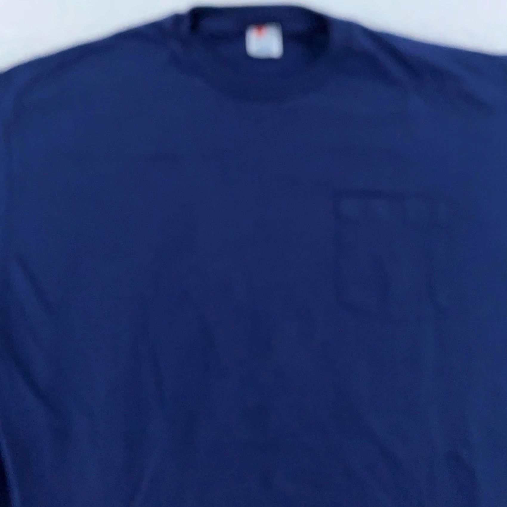 Hanes VINTAGE Hanes Pocket Shirt Mens L blue 100% Cotton Crew Neck Short Sleeve T-Shirt Navy Blank Casual Size US L / EU 52-54 / 3 - 2 Thumbnail