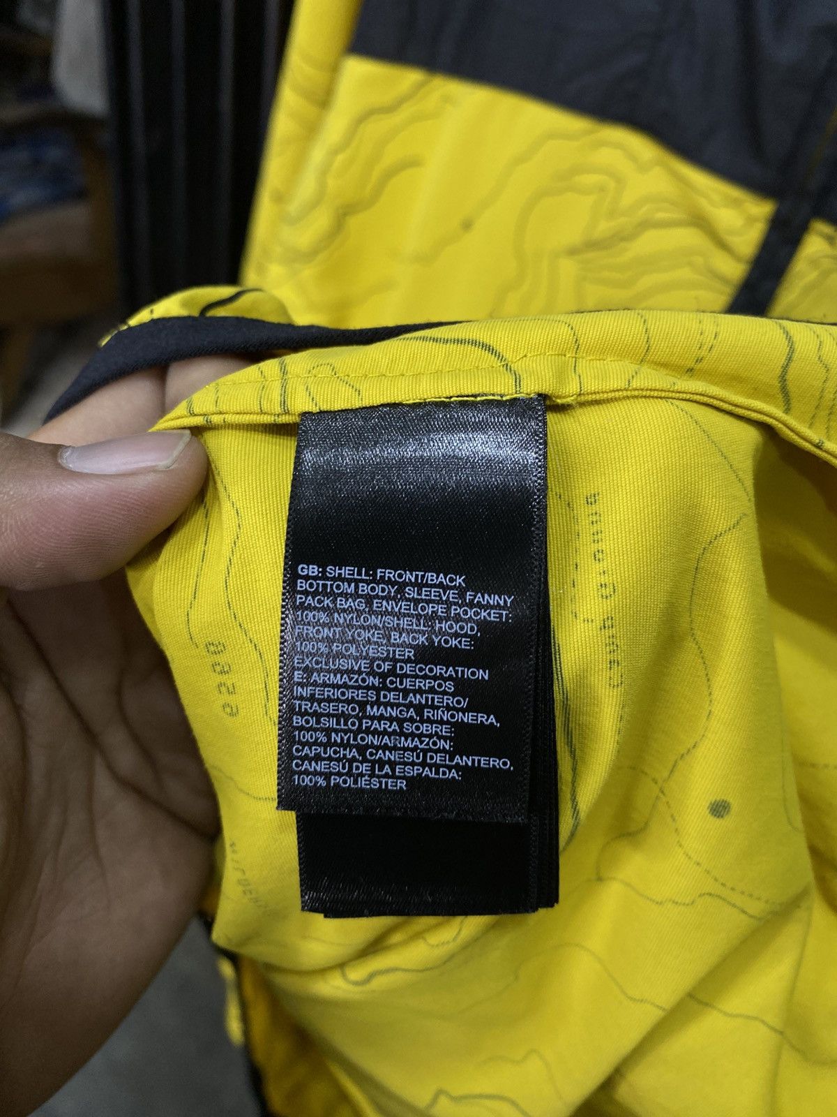 The North Face The north face x UO Fanorak jacket yellow black topography Size US M / EU 48-50 / 2 - 7 Thumbnail