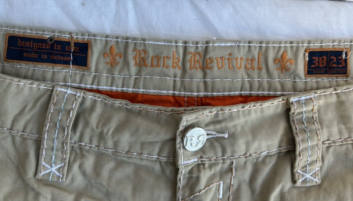 Rock Revival Rock Revival Khaki Cargo Shorts Size US 38 / EU 54 - 5 Thumbnail