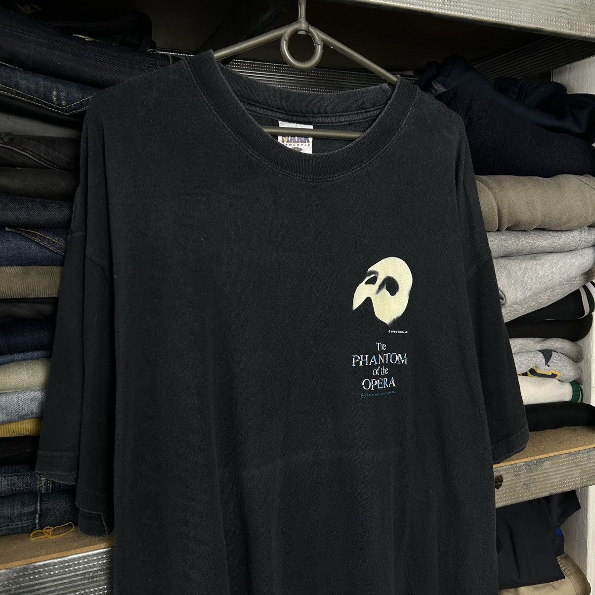 Vintage Vintage The Phantom Of The Opera 1986 movie tee size XL Size US XL / EU 56 / 4 - 2 Thumbnail