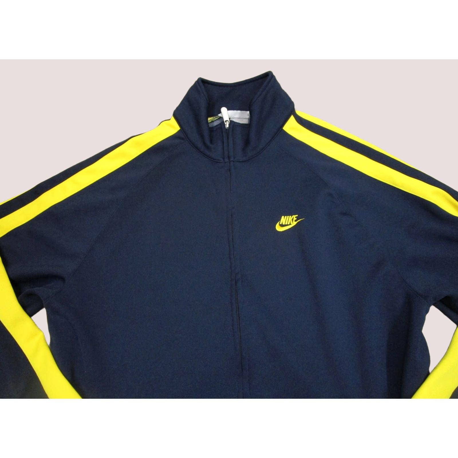 Nike VINTAGE Nike Jacket Men 2XL Blue Yellow Full Zip Track Windbreaker Retro Swoosh Jacket Mens Long Sleeve Striped Pattern Bre... Size US XXL / EU 58 / 5 - 1 Thumbnail