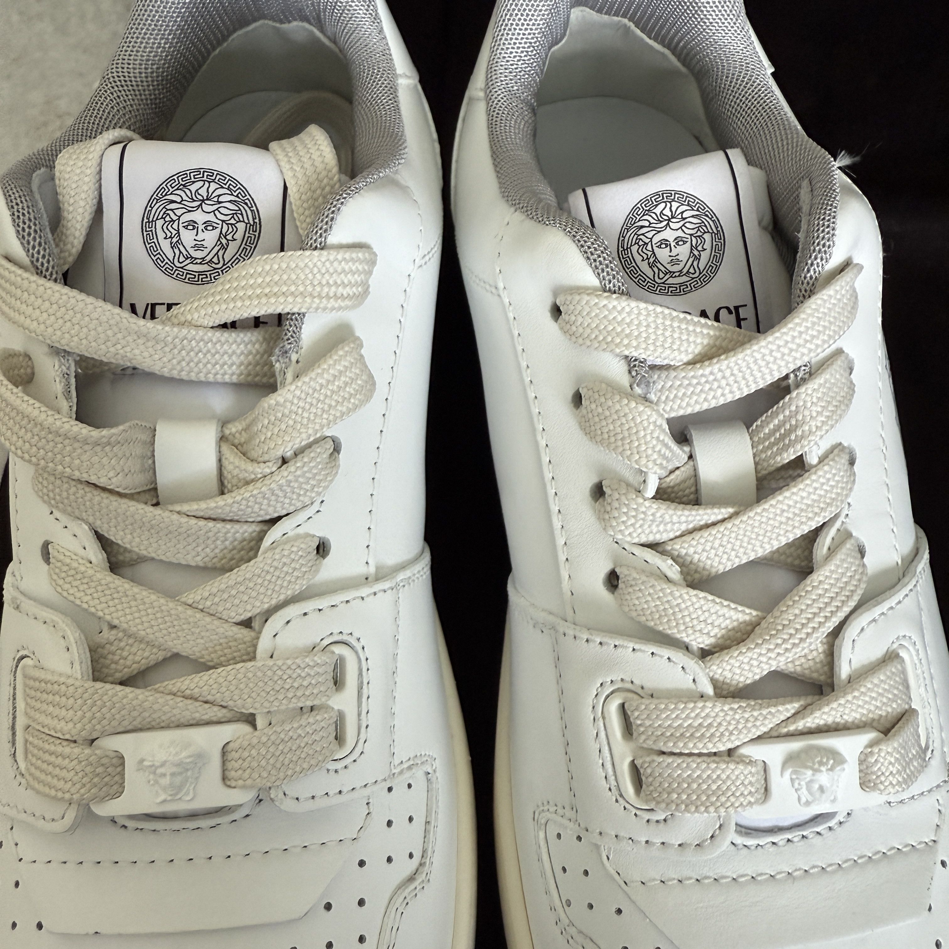 Versace Versace Medusa White Leather Men's Sneaker, 1013377, sz 40 Size US 7 / EU 40 - 6 Thumbnail