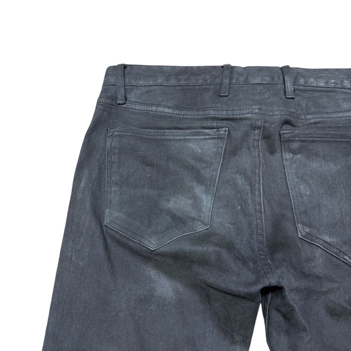 Japanese Brand SAMPLE Mr Completely Coated Jeans Distressed Size US 32 / EU 48 - 12 Thumbnail