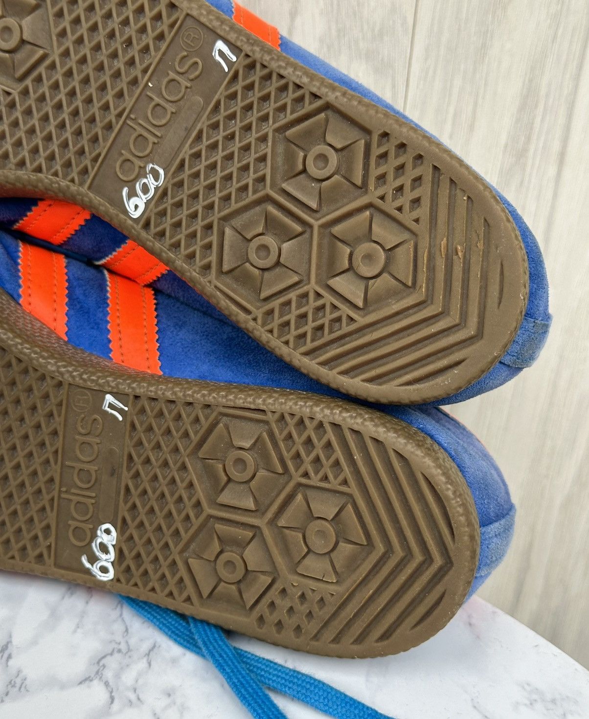 Other Adidas Dublin 2008 Originals City Series Suede Sneakers Size US 7 / EU 40 - 16 Thumbnail