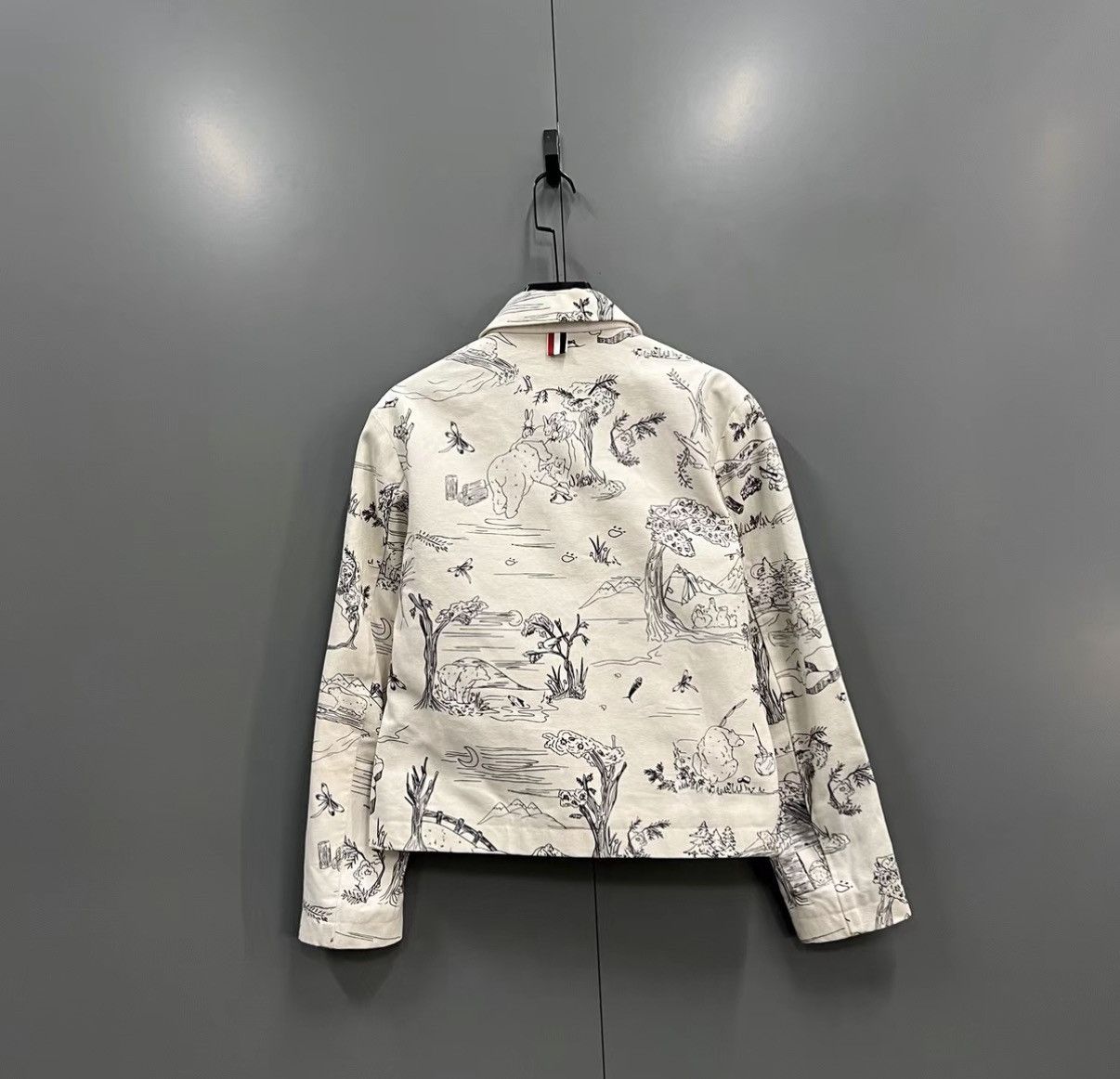 Thom Browne Thom Browne All-over Sketch Print Jacket J41 Size XS / US 0-2 / IT 36-38 - 2 Thumbnail