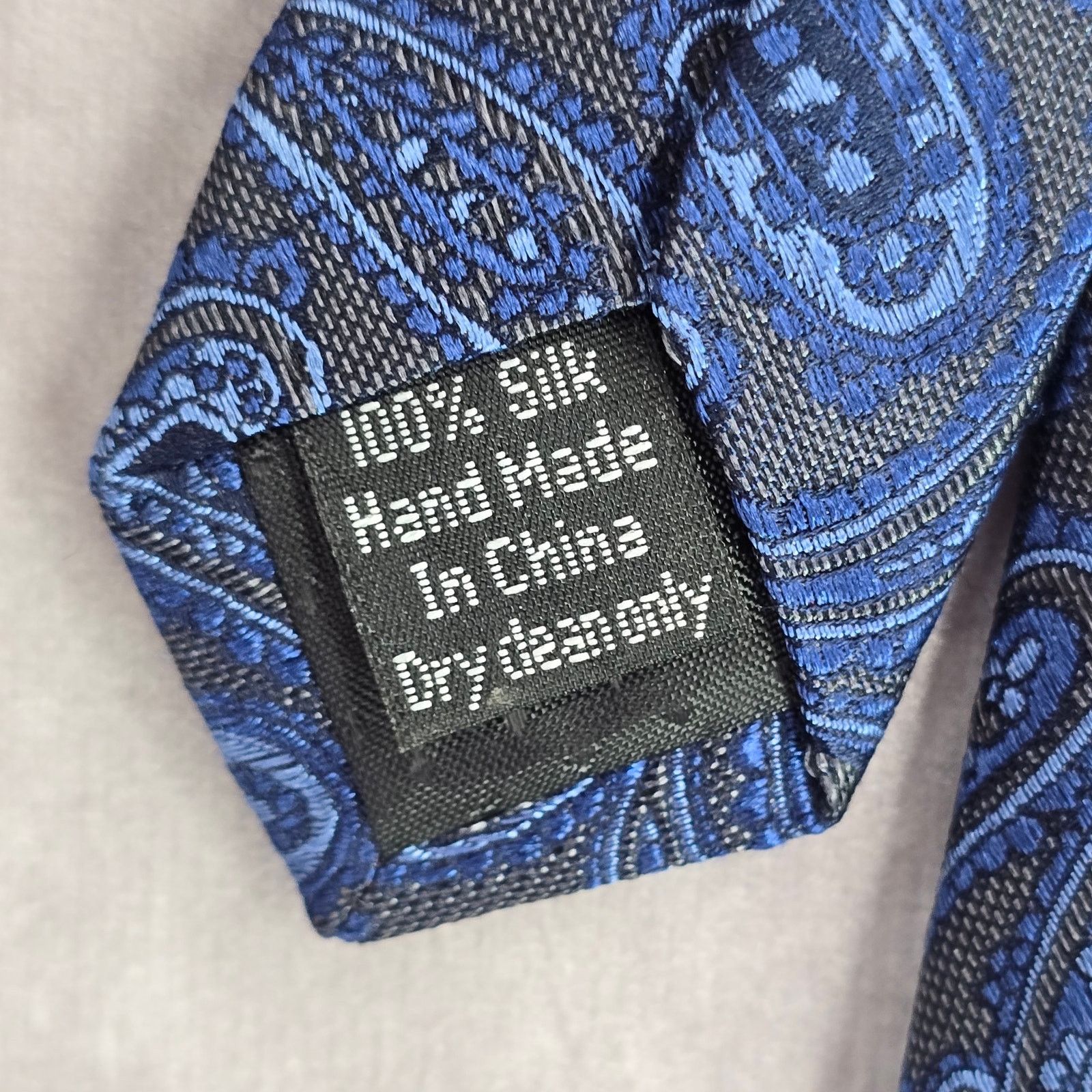 Other Pronto Como Blue Paisley Floral 100% Silk Men's Neck Tie Size 30 - 4 Thumbnail