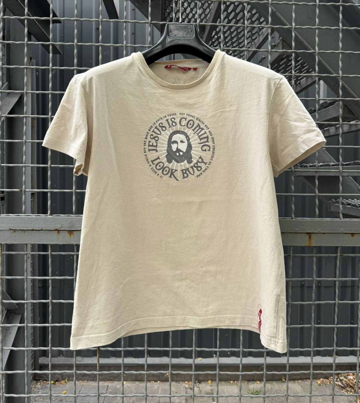 Vintage Vintage Xplicit Jesus is coming Humor T shirt Y2K Size US L / EU 52-54 / 3 - 1 Thumbnail