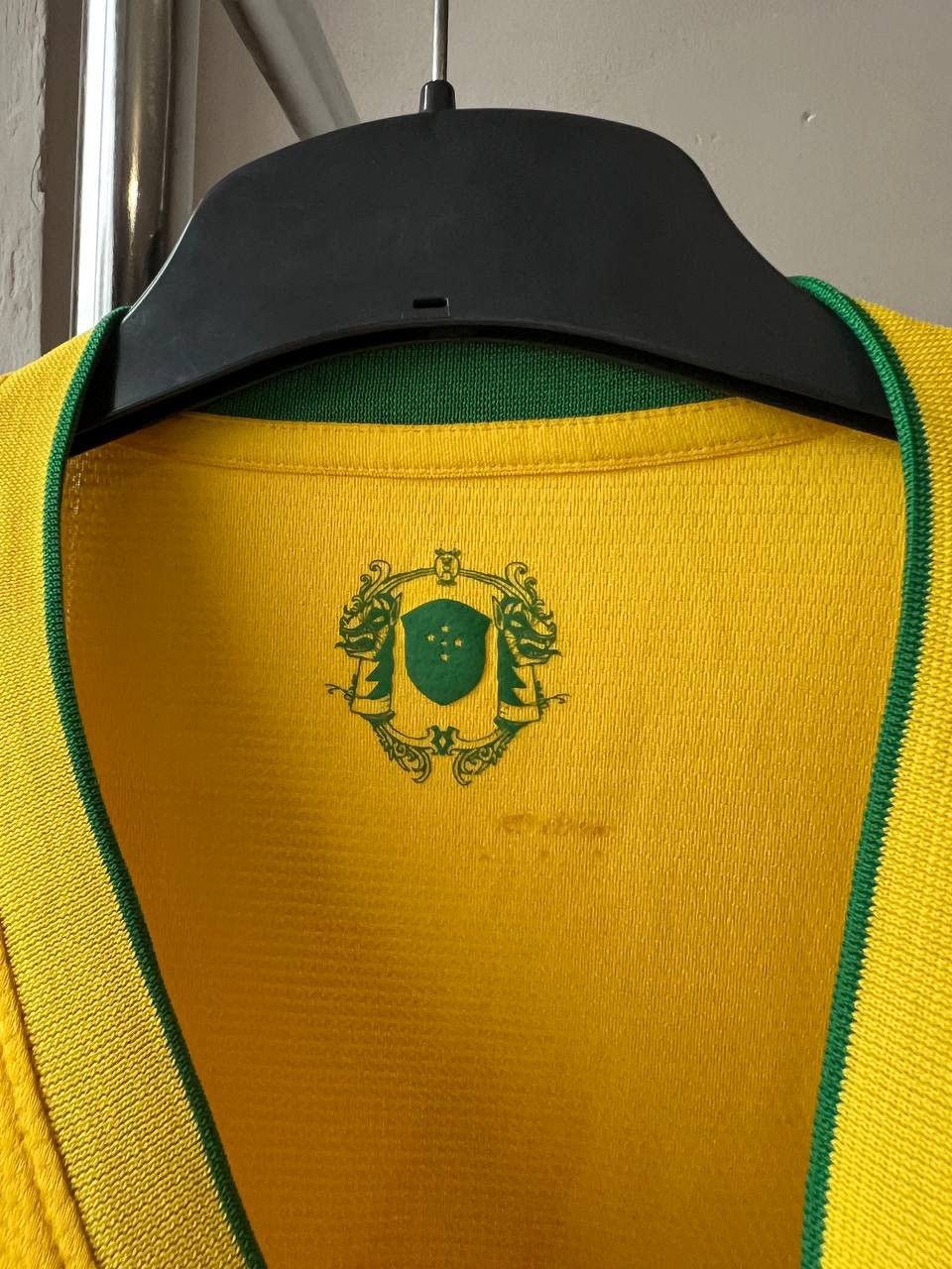 Nike 2012 BRAZIL TEAM HOME SOCCER JERSEY FOOTBALL SHIRT RARE XL Size US XL / EU 56 / 4 - 5 Thumbnail