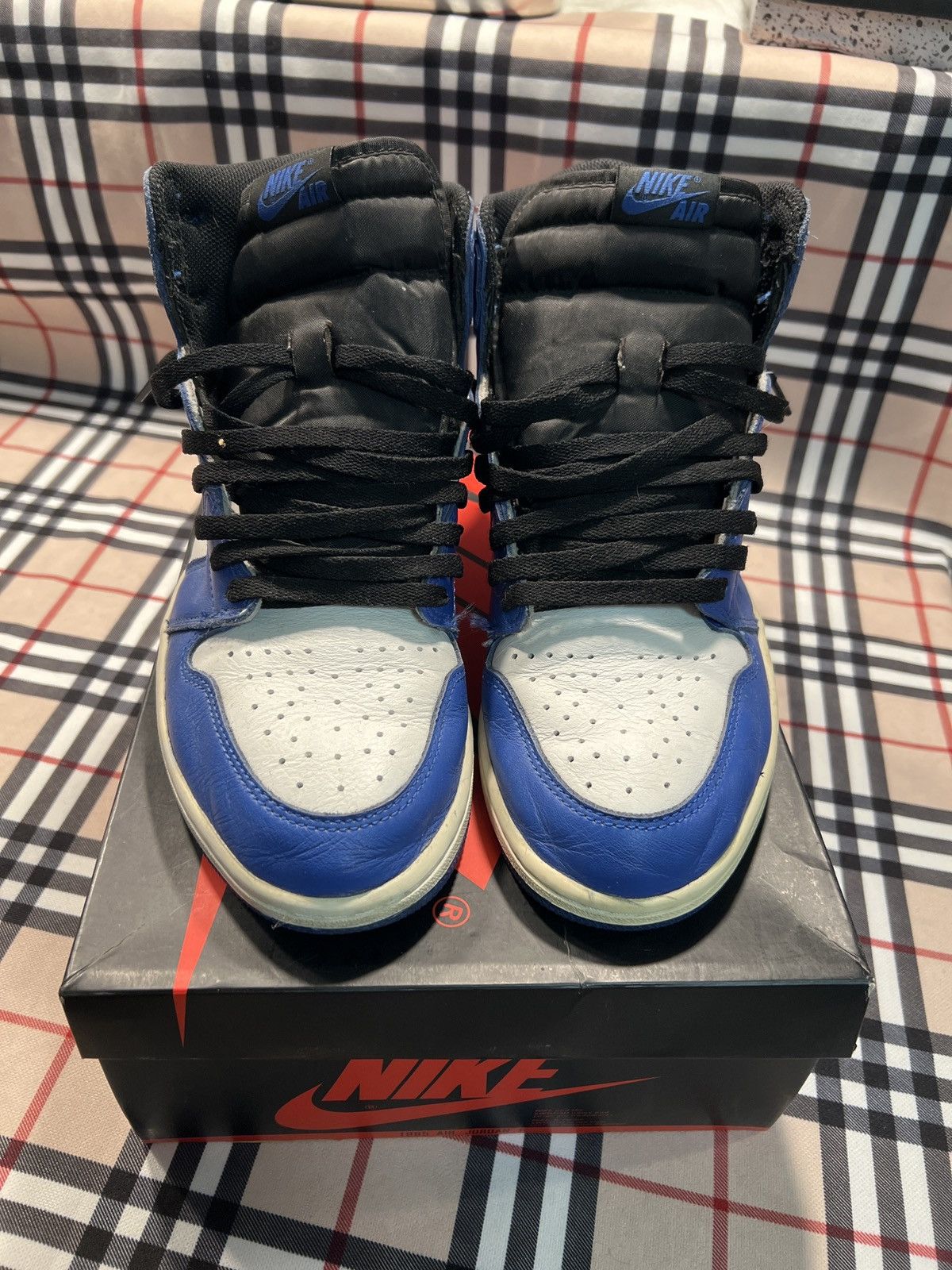 Jordan Brand × Nike Air Jordan 1 Retro High OG (Game Royal) Size US 10.5 / EU 43-44 - 2 Thumbnail