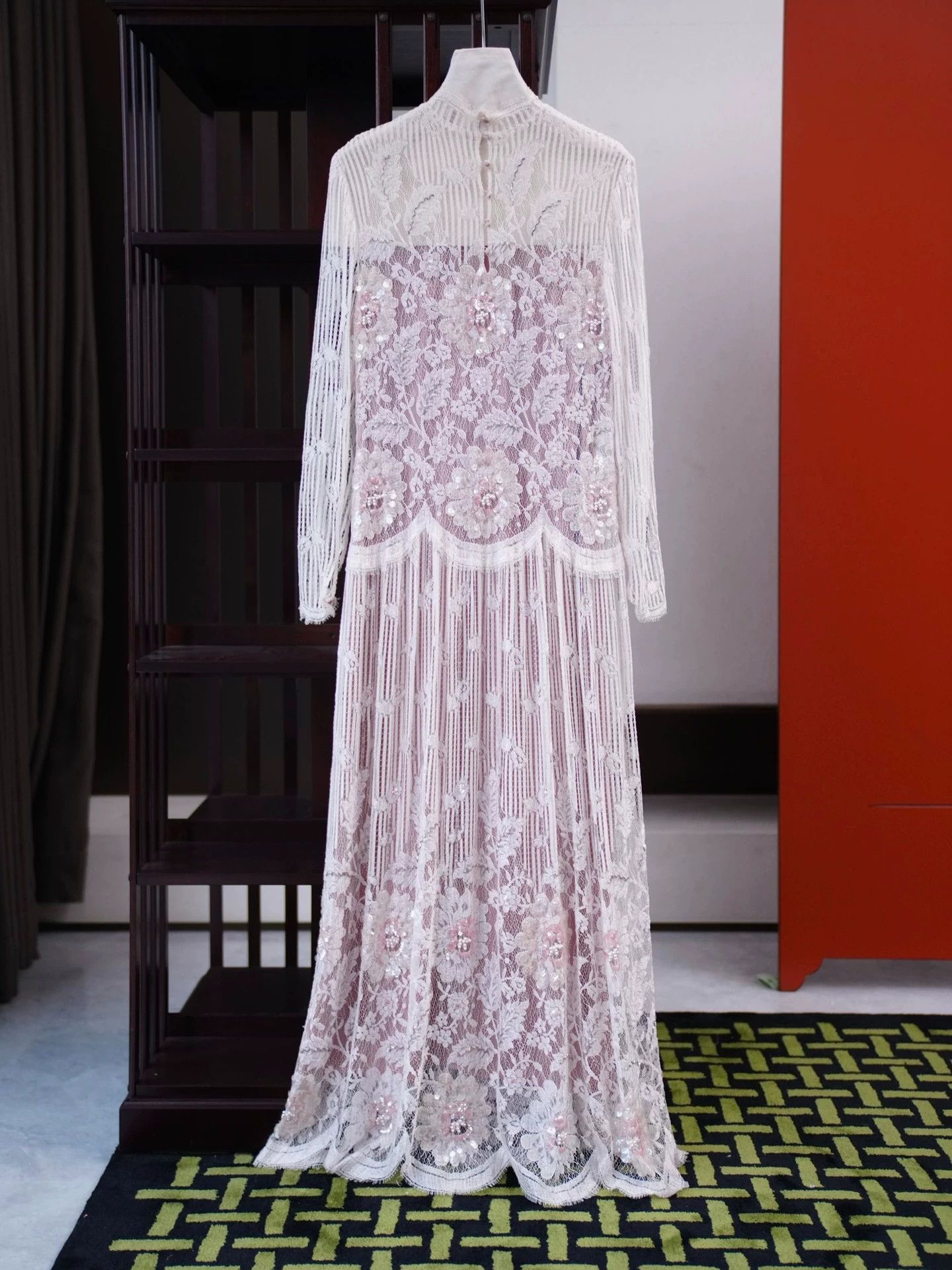 Other Vintage Hand Beaded Eyelash Lace Collar Dress M/L Size M / US 6-8 / IT 42-44 - 5 Thumbnail