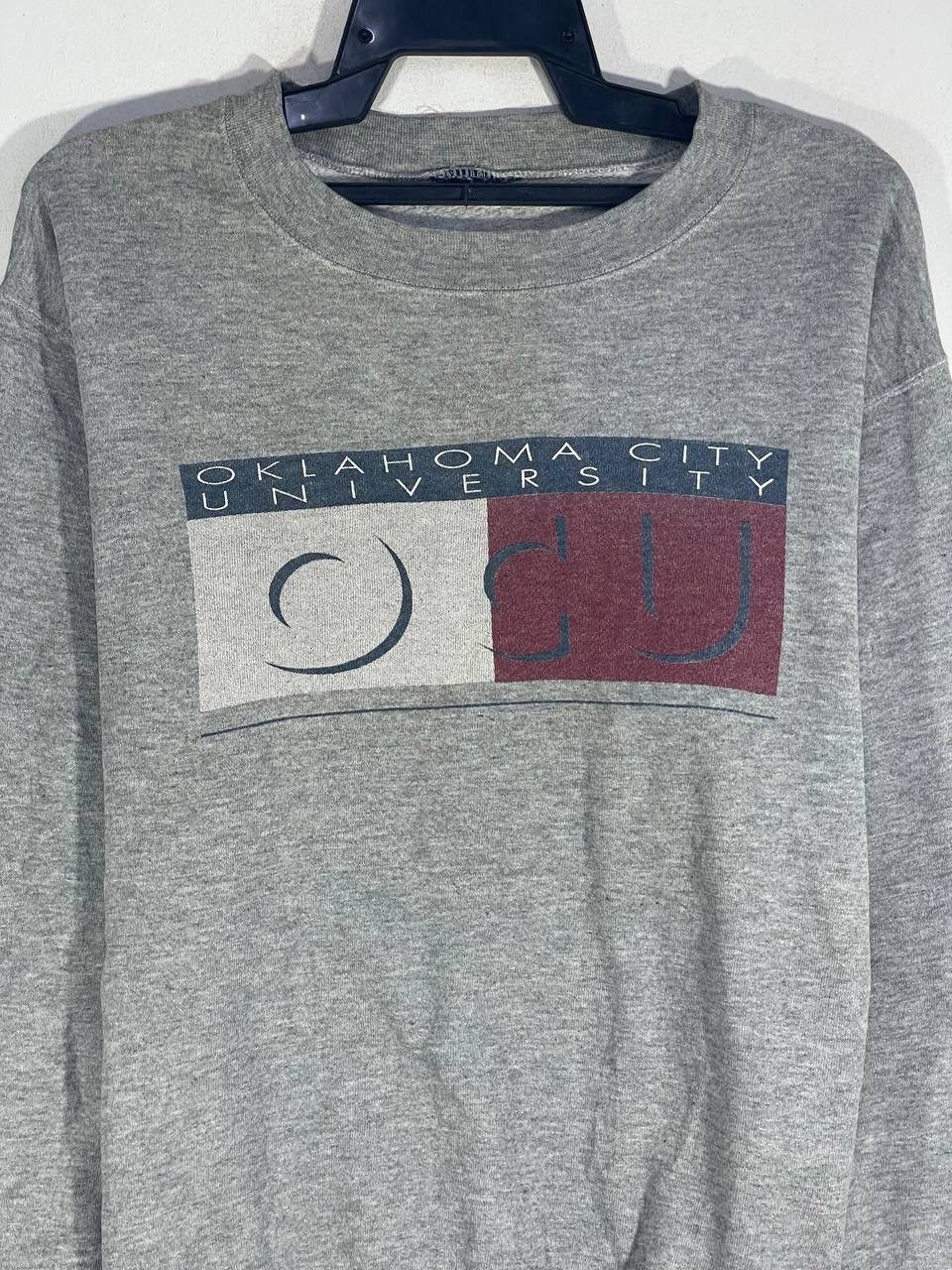Other Vintage 90s ocu oklahama city university sweatshirt size L Size US L / EU 52-54 / 3 - 4 Thumbnail