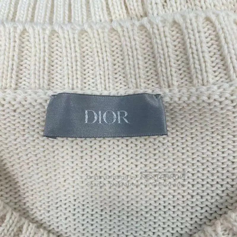 Dior Dior Men's Cream Wool Sweater with Graphic Design . Size US M / EU 48-50 / 2 - 3 Thumbnail