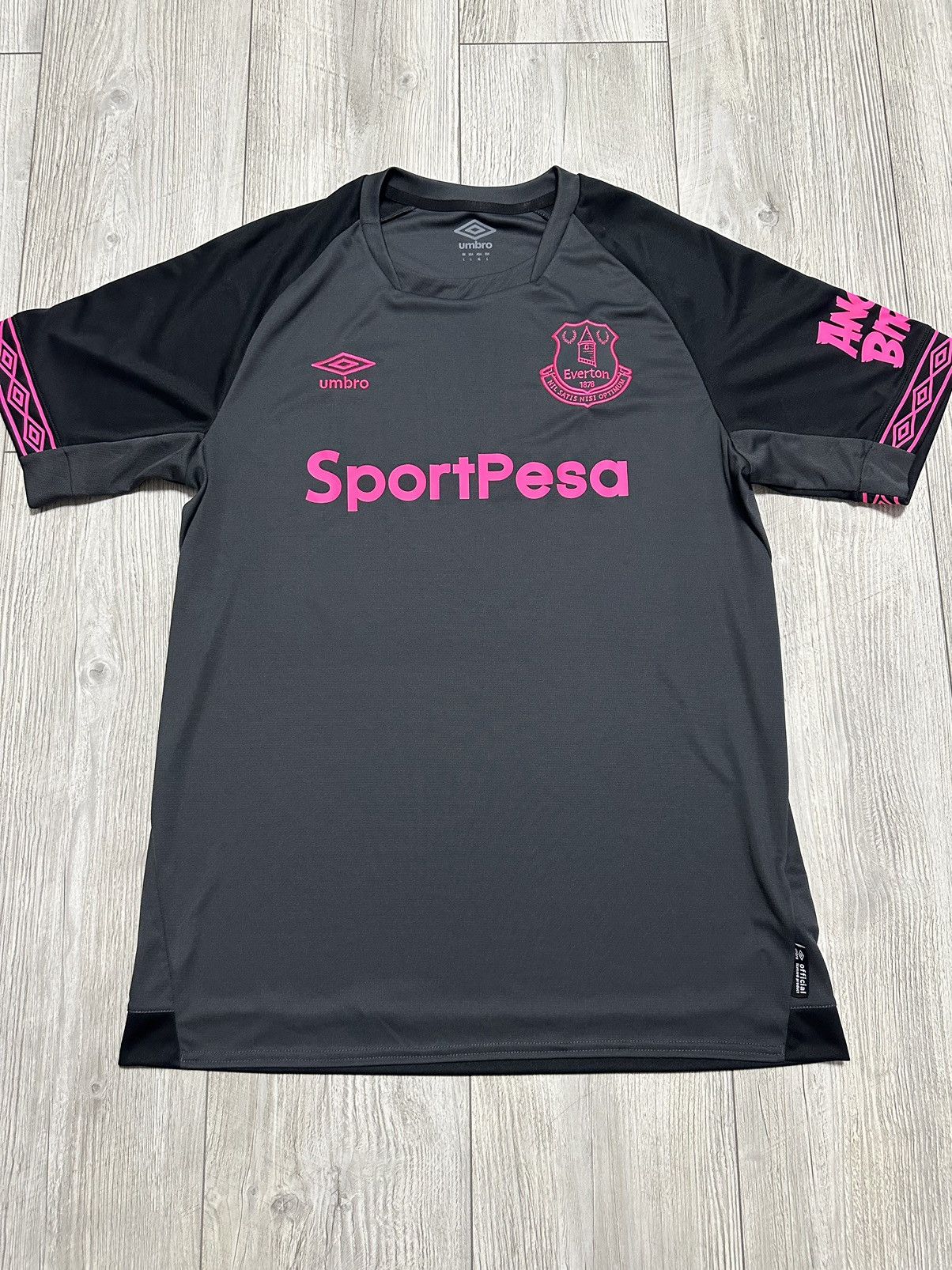 Umbro Umbro Everton FC Men's International Soccer 18/19 Jerseys Size US L / EU 52-54 / 3 - 1 Thumbnail