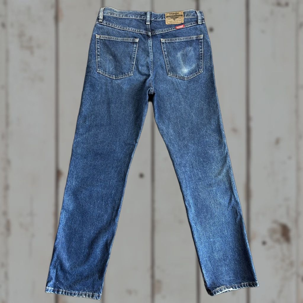 Wrangler VINTAGE Wrangler Jeans Regular Straight Fit 33 x 32 Blue Distressed Pockets 5-Pocket Logo Men's Wrangler 96501MR Denim Cotton United States Size US 33 - 1 Thumbnail