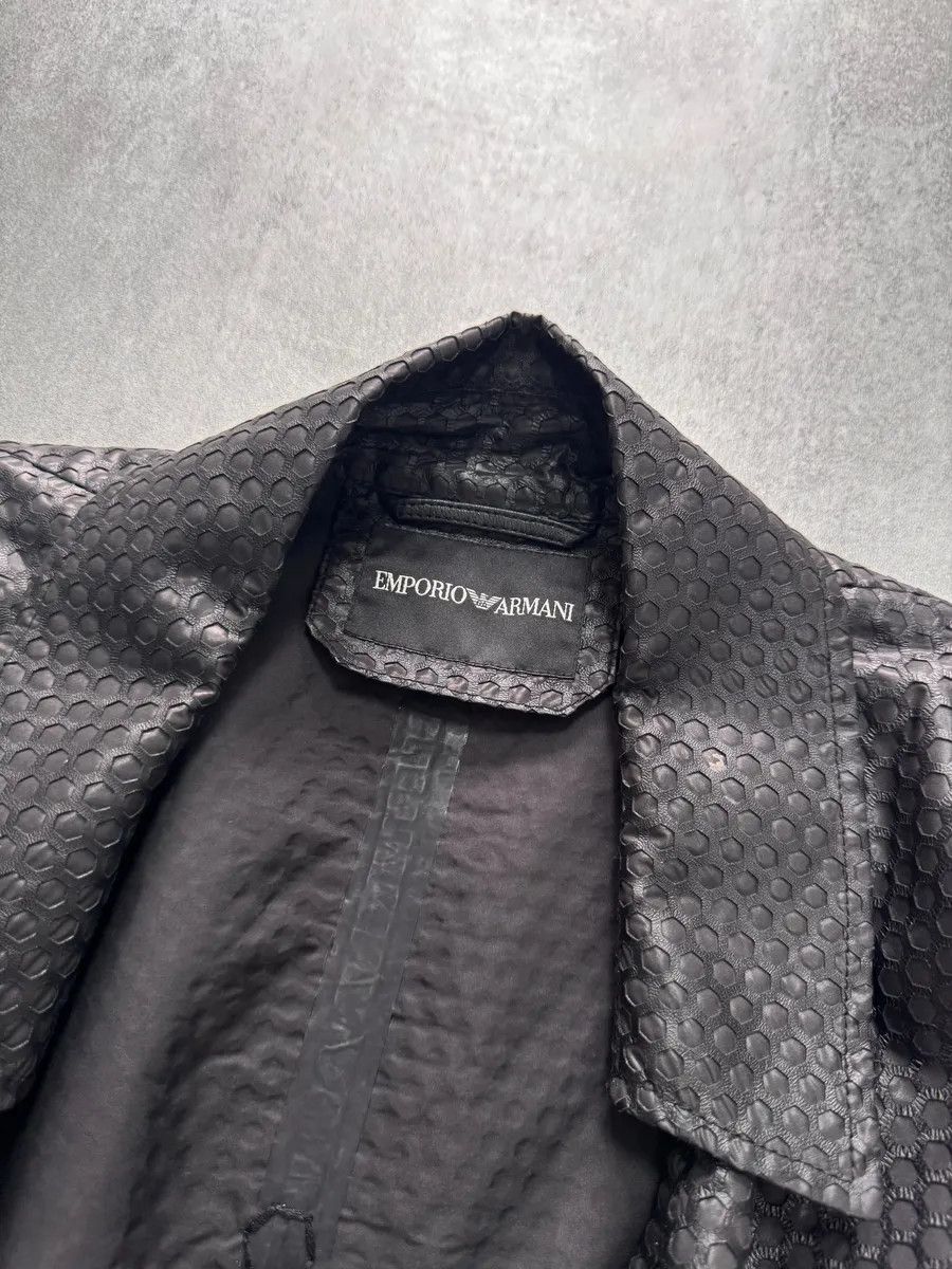 Emporio Armani × Vintage FW2013 Emporio Armani Honeycomb Black Leather Trench Coat Size US M / EU 48-50 / 2 - 5 Thumbnail