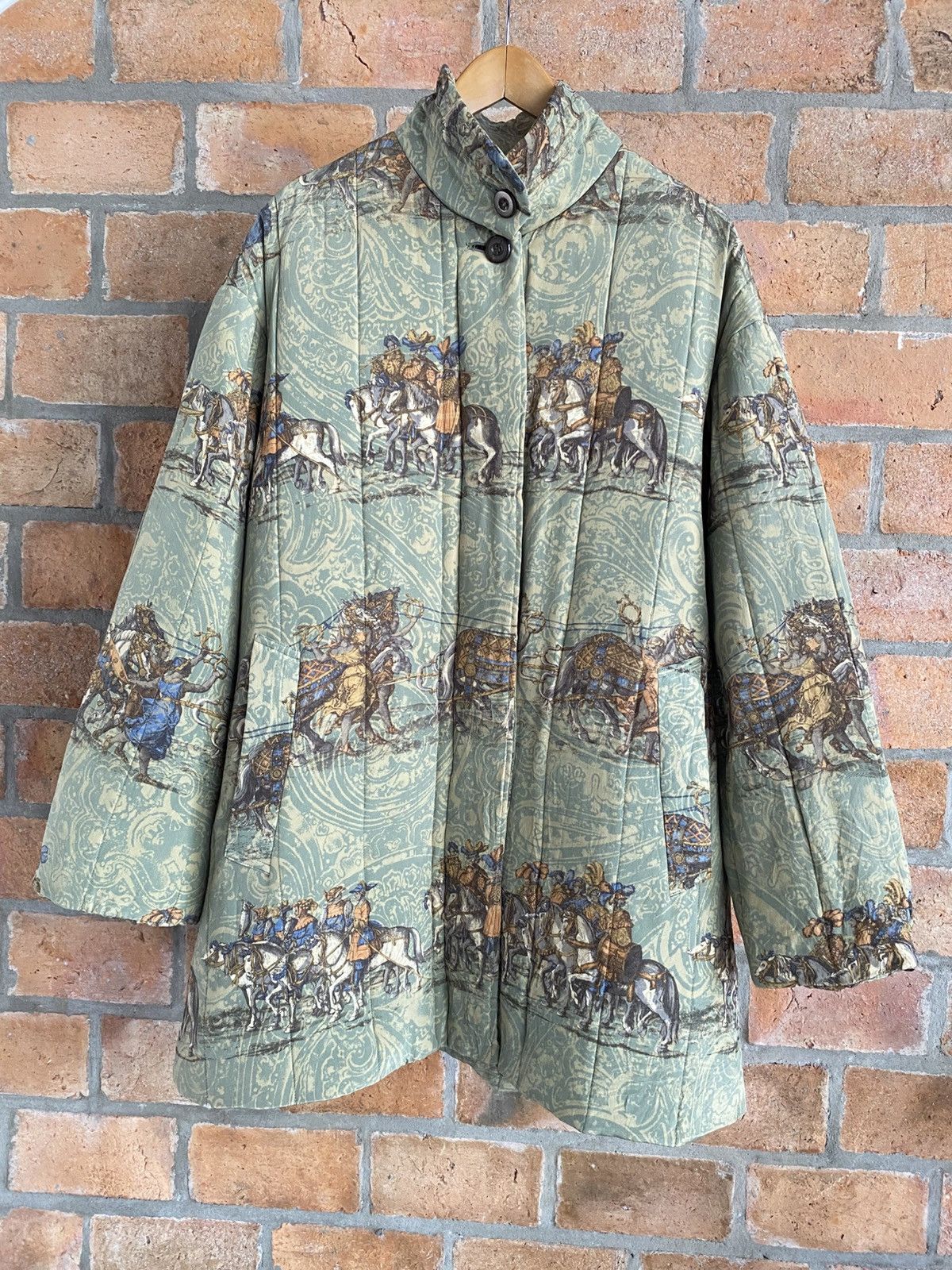 Burberry Burberrys Oversized Green Coat with Classic Print. Size ONE SIZE - 1 Thumbnail