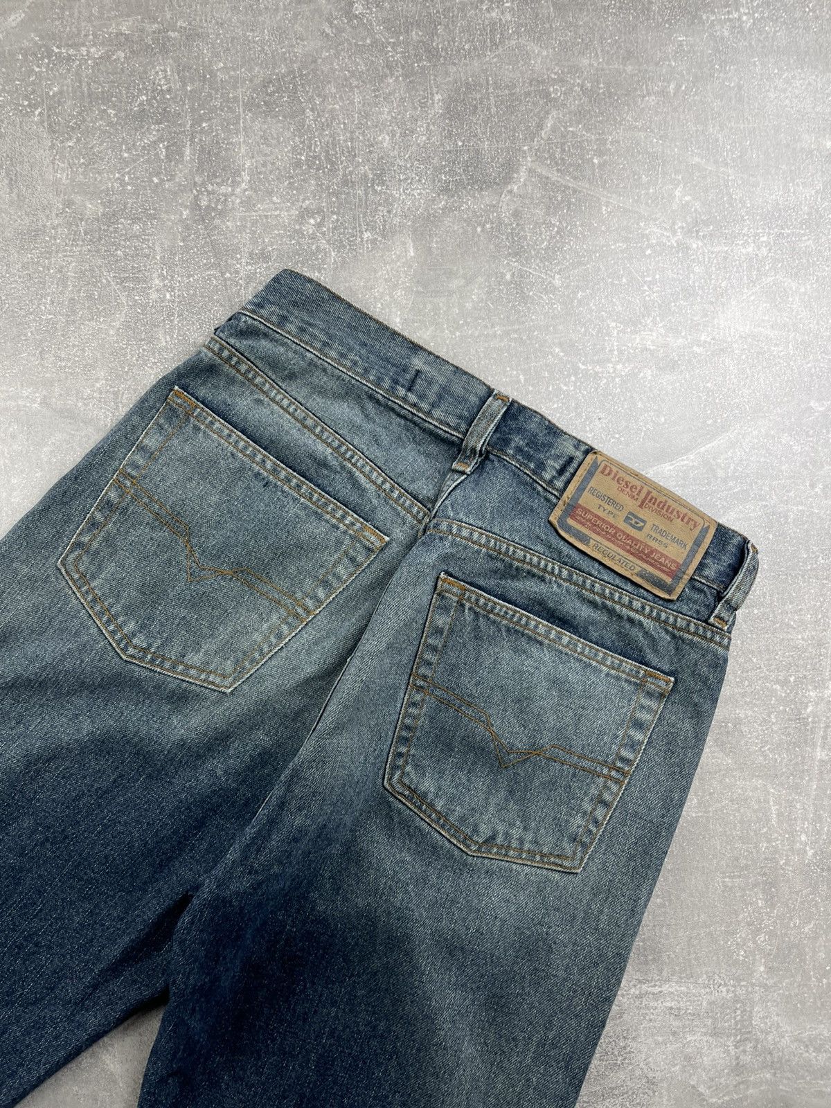 Diesel Diesel Vintage 00s Y2K Industry Straight Denim Jeans Blue Size US 28 / EU 44 - 5 Thumbnail
