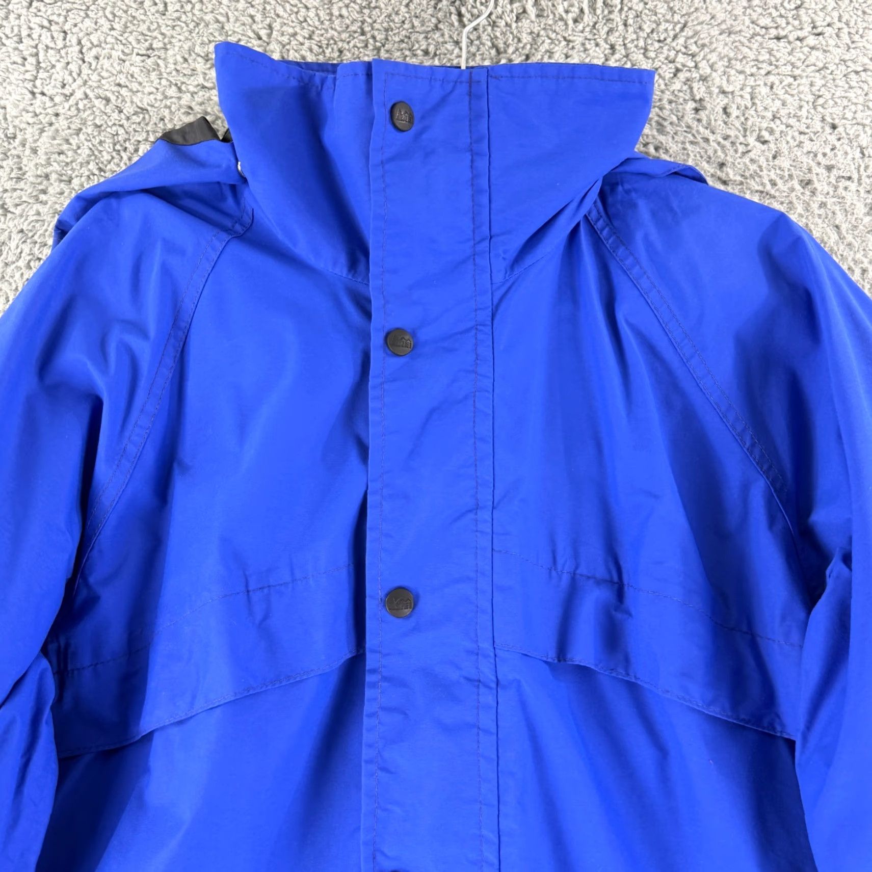 Vintage REI Gore-Tex Rain Jacket Mens Medium Blue Vintage Long Sleeve Hood Snap Button Jacket Size US M / EU 48-50 / 2 - 2 Thumbnail