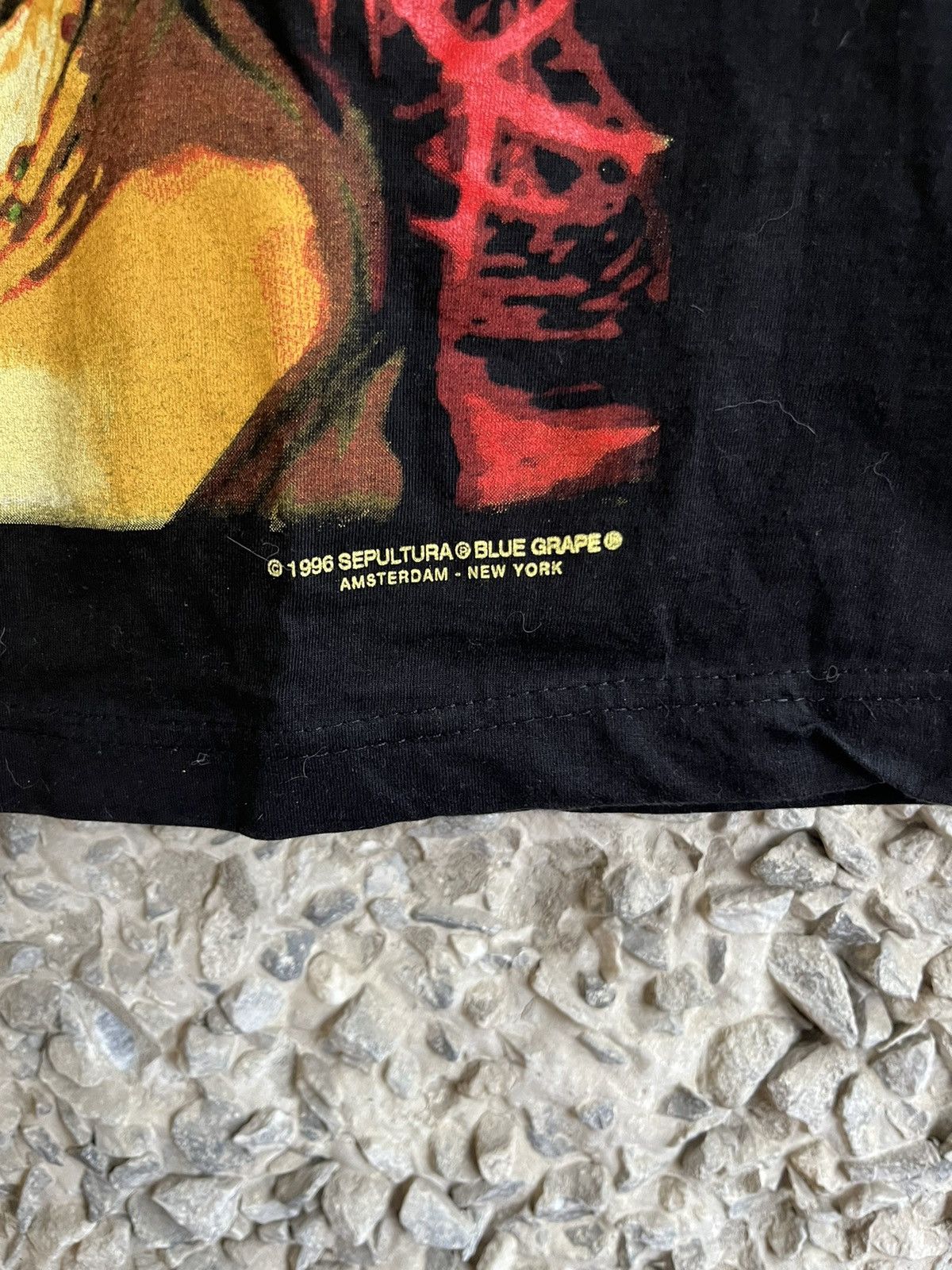 Band Tees × Vintage Vintage 1996 Sepultura Roots Blue Grape Tee Shirt 90’s Size US L / EU 52-54 / 3 - 4 Thumbnail