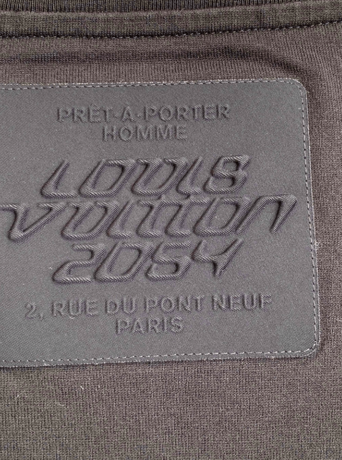 Louis Vuitton Louis Vuitton crew neck short sleeve Size US M / EU 48-50 / 2 - 13 Thumbnail