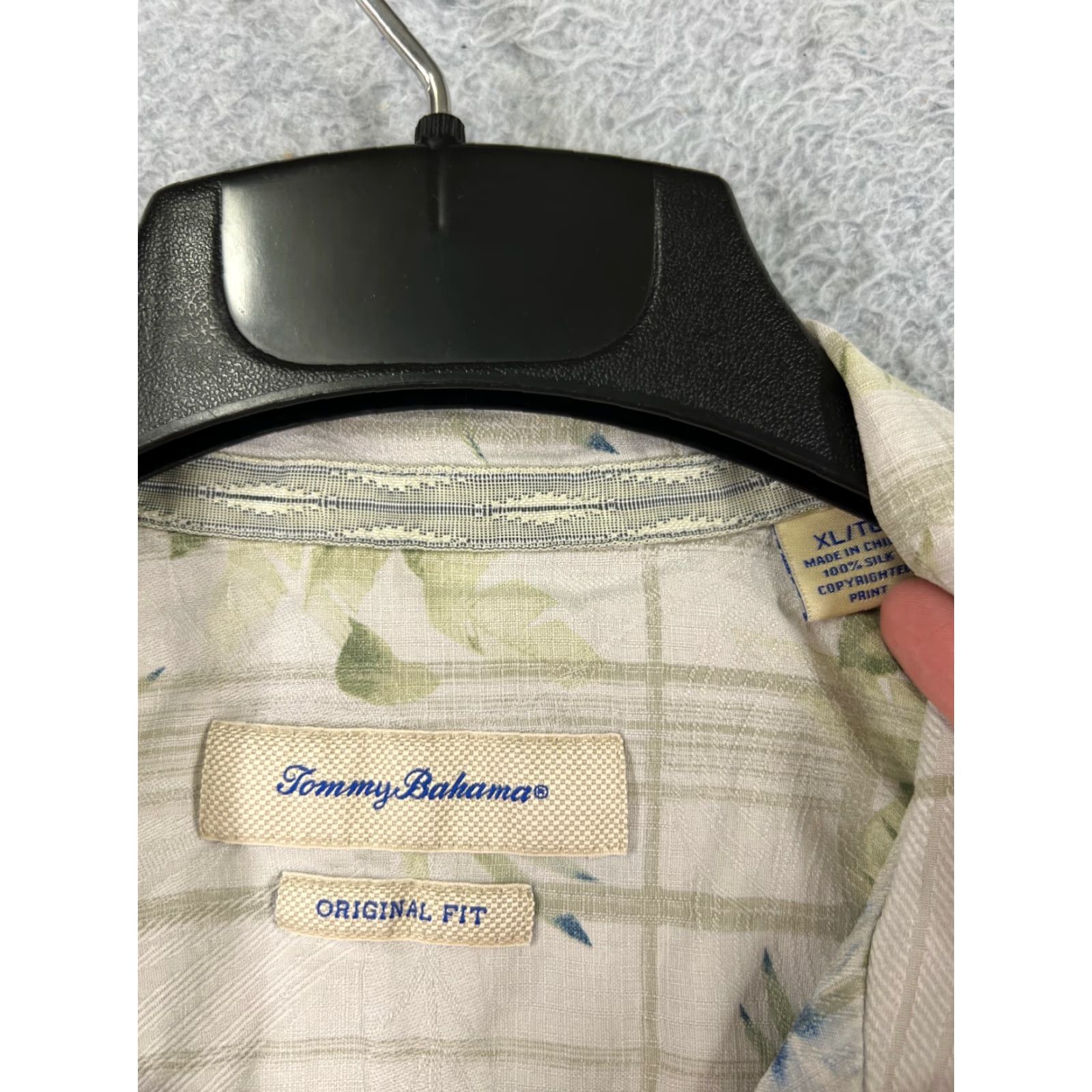 Tommy Bahama Tommy Bahama Shirt Men XL Beige Floral Hawaiian Silk Button Up Pockets Aloha Beach Vacation Resort Button-Up Shirt Size US XL / EU 56 / 4 - 7 Thumbnail