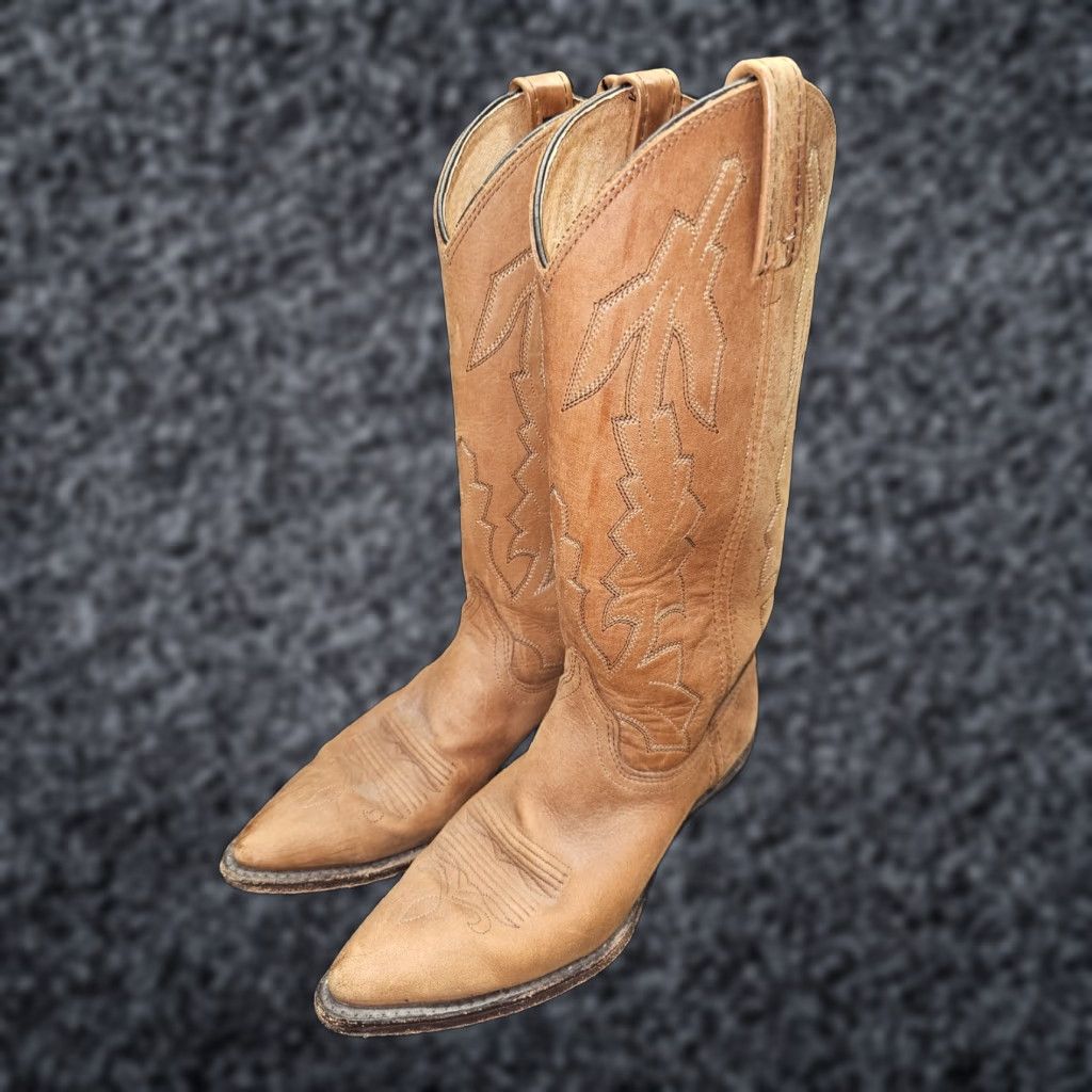 Dan Post VINTAGE Dan Post Marlboro Boots Tan Cowhide Leather Western Cowboy Sz 7M - Classic Cowboy Boots, 1970s, Leather, Boots, tan, Mens Size US 7 / EU 40 - 1 Thumbnail