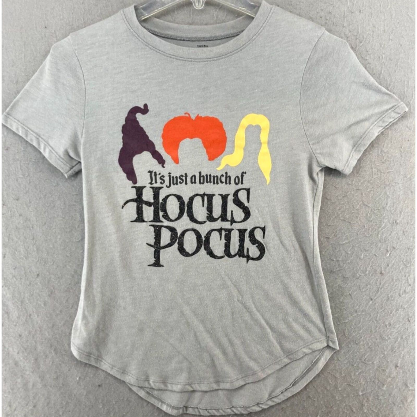 Sanders Hocus Pocus Womens TShirt Gray Small Crew Neck Short Sleeve Graphic Print Halloween Movie Shirt Womens XS-OG? Size S / US 4 / IT 40 - 2 Thumbnail