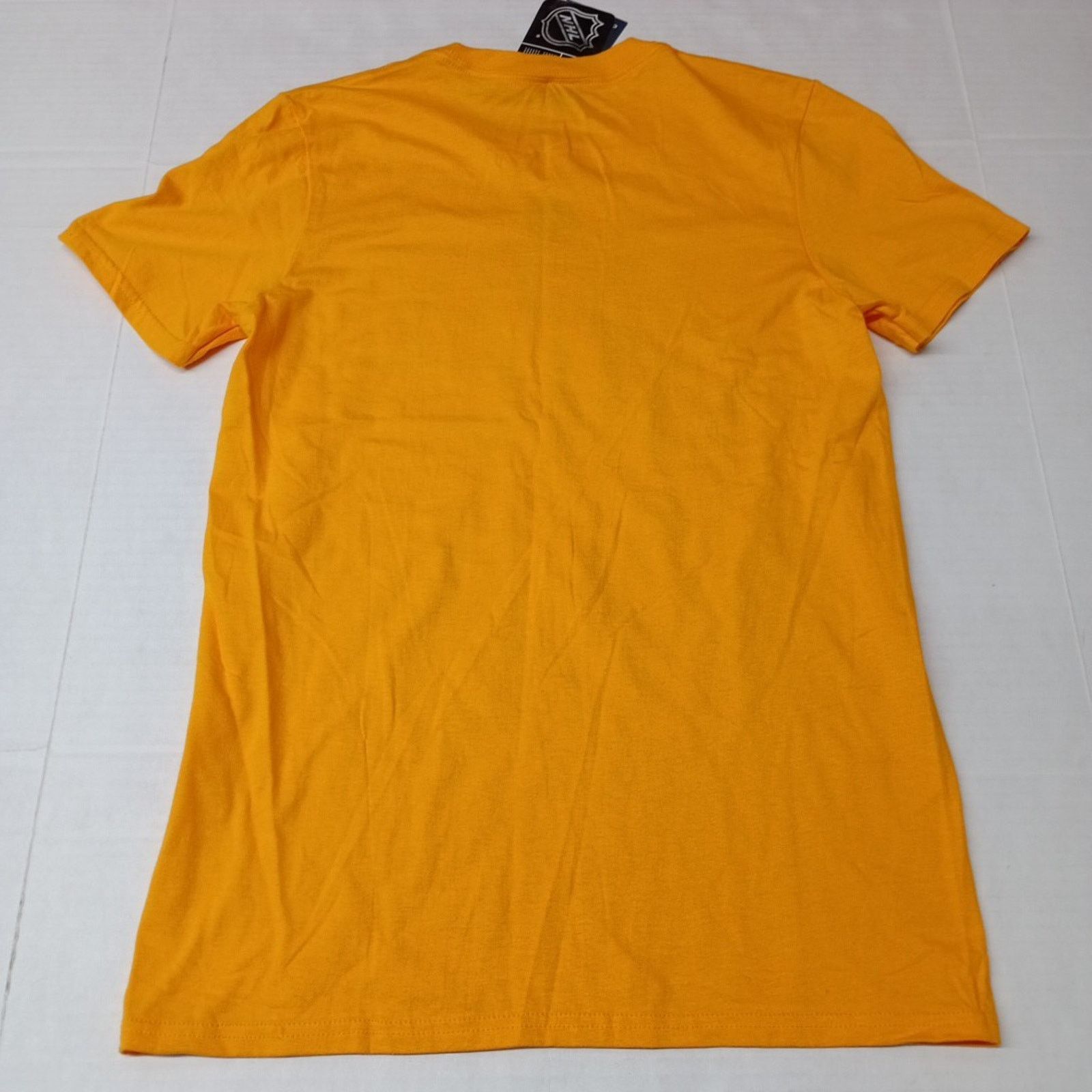 Other Nashville Predators T-Shirt Size S Small Gold Fanatics NHL Size US S / EU 44-46 / 1 - 6 Thumbnail