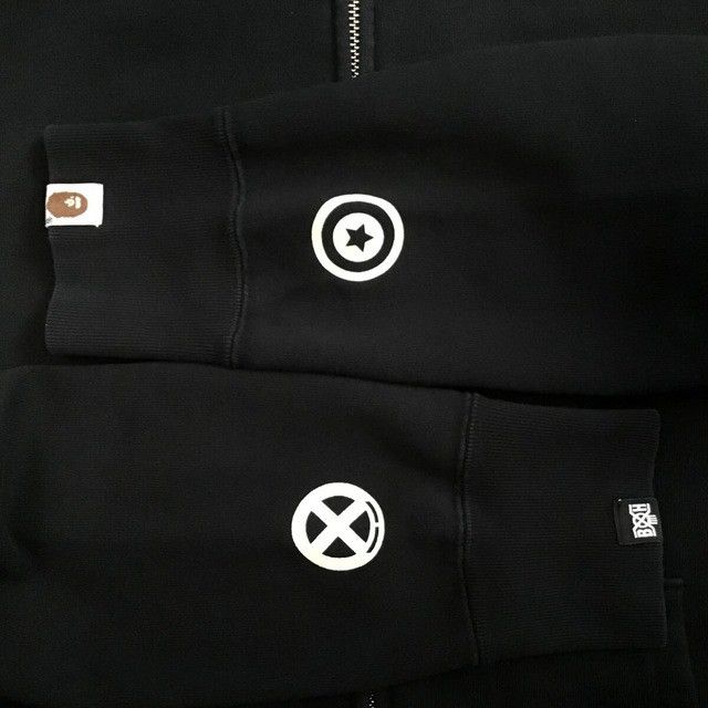 Bape × Bounty Hunter 💫Glow in the dark💫 BAPE BOUNTY HUNTER Shark Full Zip Hoodie Size US M / EU 48-50 / 2 - 7 Thumbnail