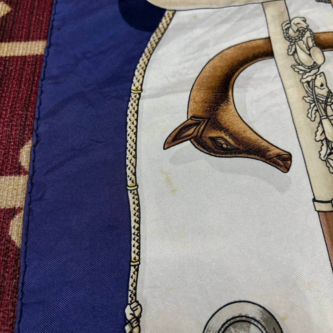 Hermes Vintage Hermes Silk Luxury Scarf Babushka Size ONE SIZE - 7 Thumbnail