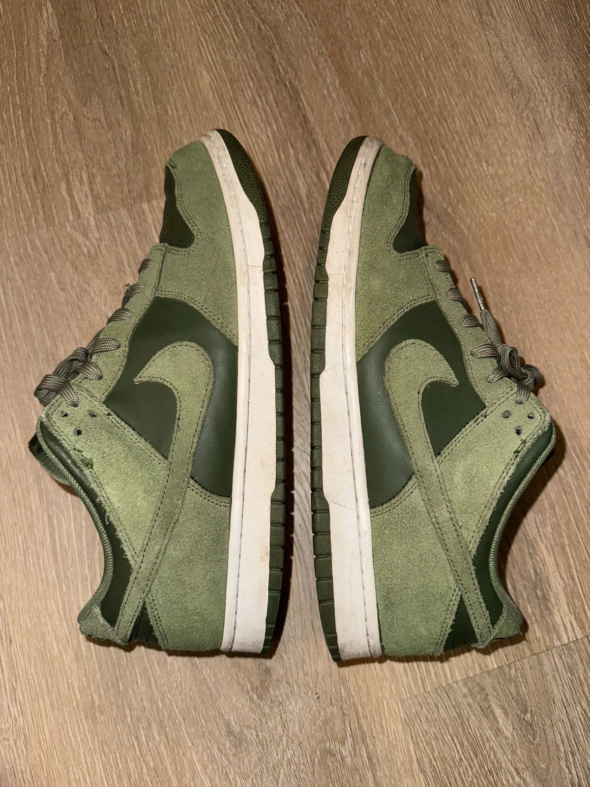 Nike Nike Dunk Low Palm Green 2017 sz 11 904234-300 Size US 11 / EU 44 - 8 Thumbnail