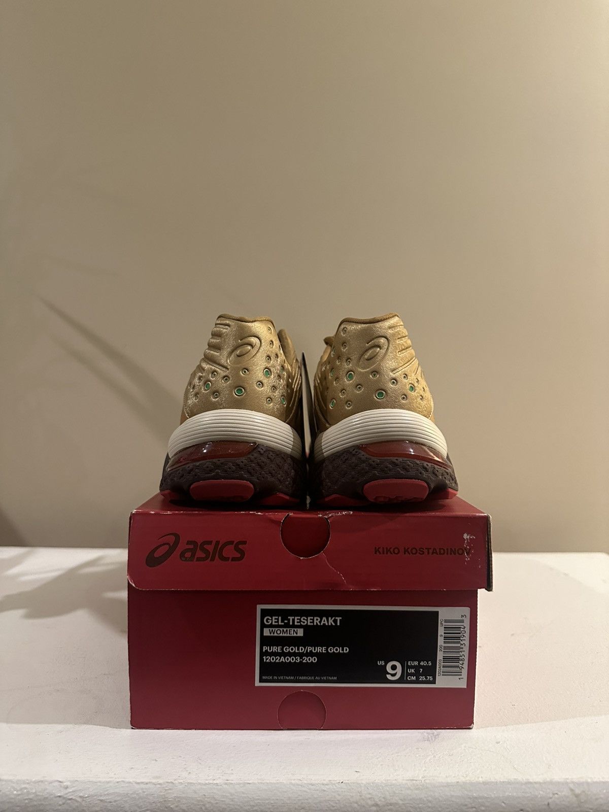Asics × Kiko Kostadinov ASICS X KIKO GEL-TESARAKT GOLD Size US 9 / IT 39 - 3 Thumbnail