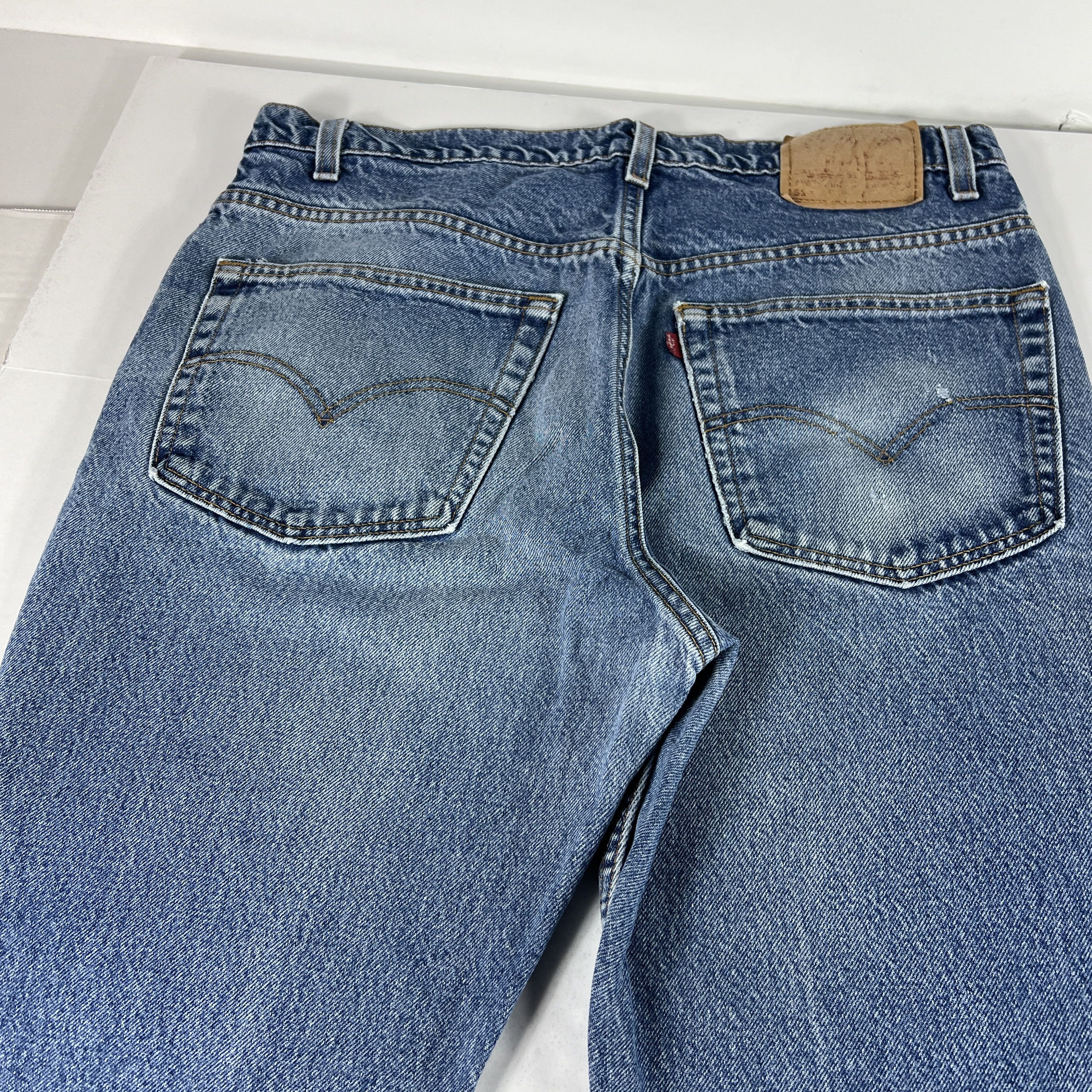 Levi's × Vintage VTG Levi's Jeans 517 Boot Cut Blue Faded Distressed Denim Size US 36 / EU 52 - 13 Thumbnail
