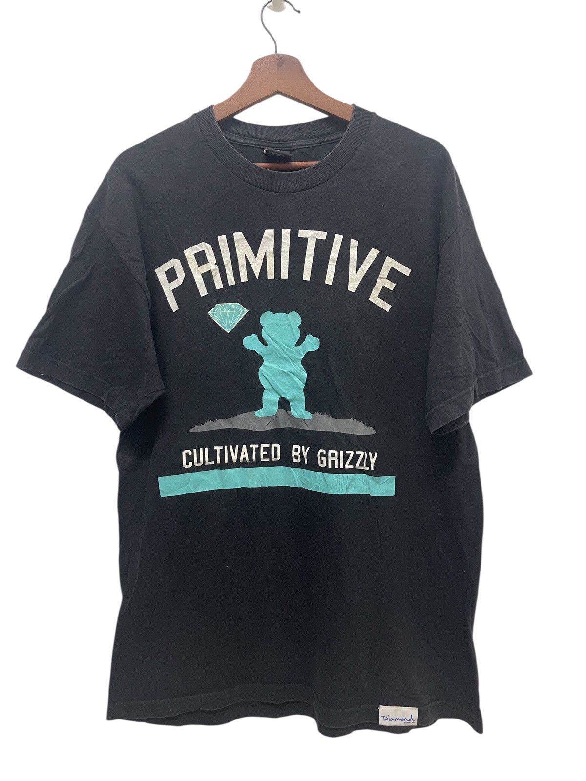 Diamond Supply Co. 90’s Diamond Skateboard Primitive Graffiti Size US L / EU 52-54 / 3 - 1 Thumbnail